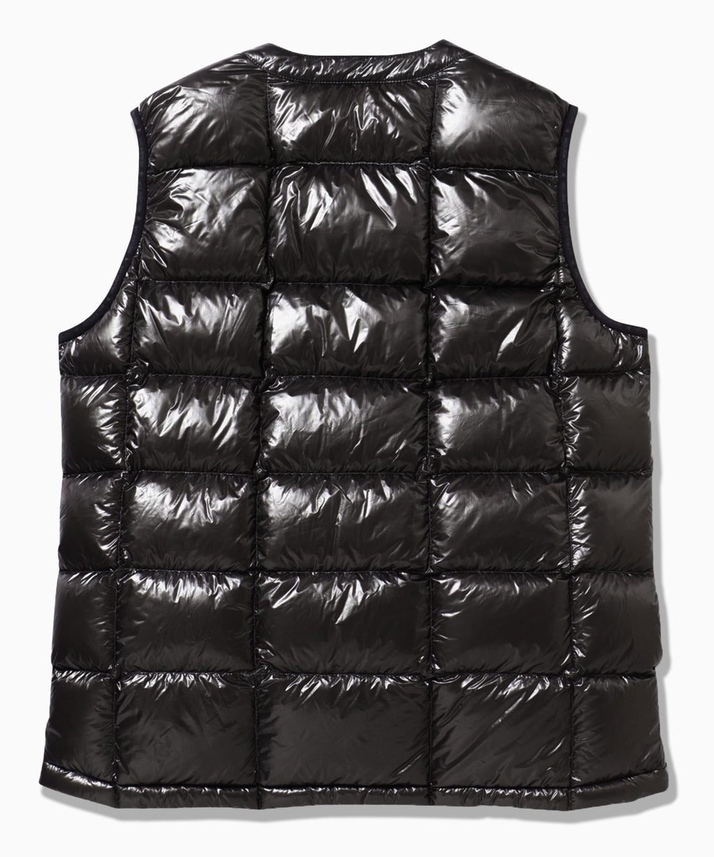 and wander / Diamond Stitch Down Vest