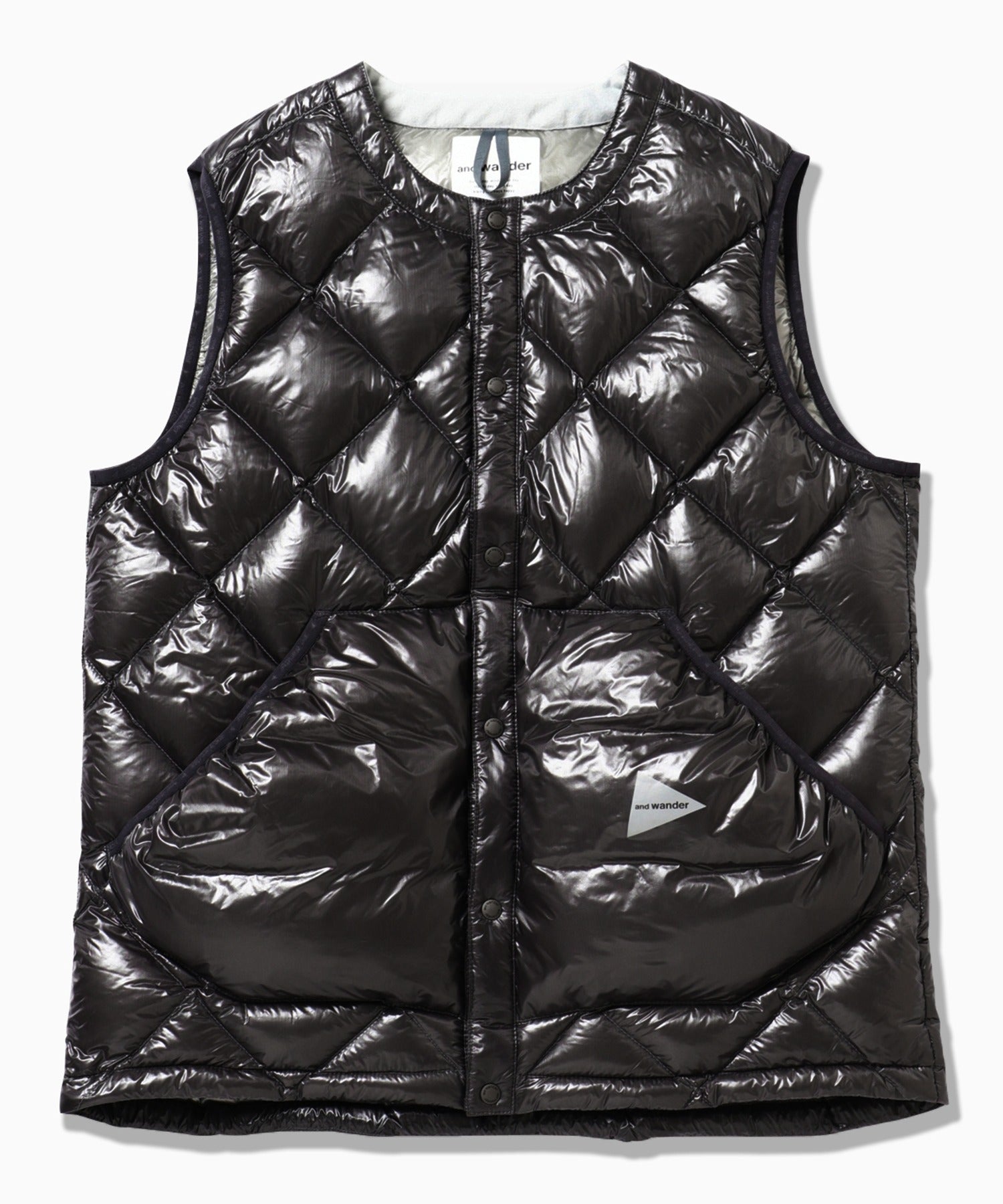 and wander / Diamond Stitch Down Vest