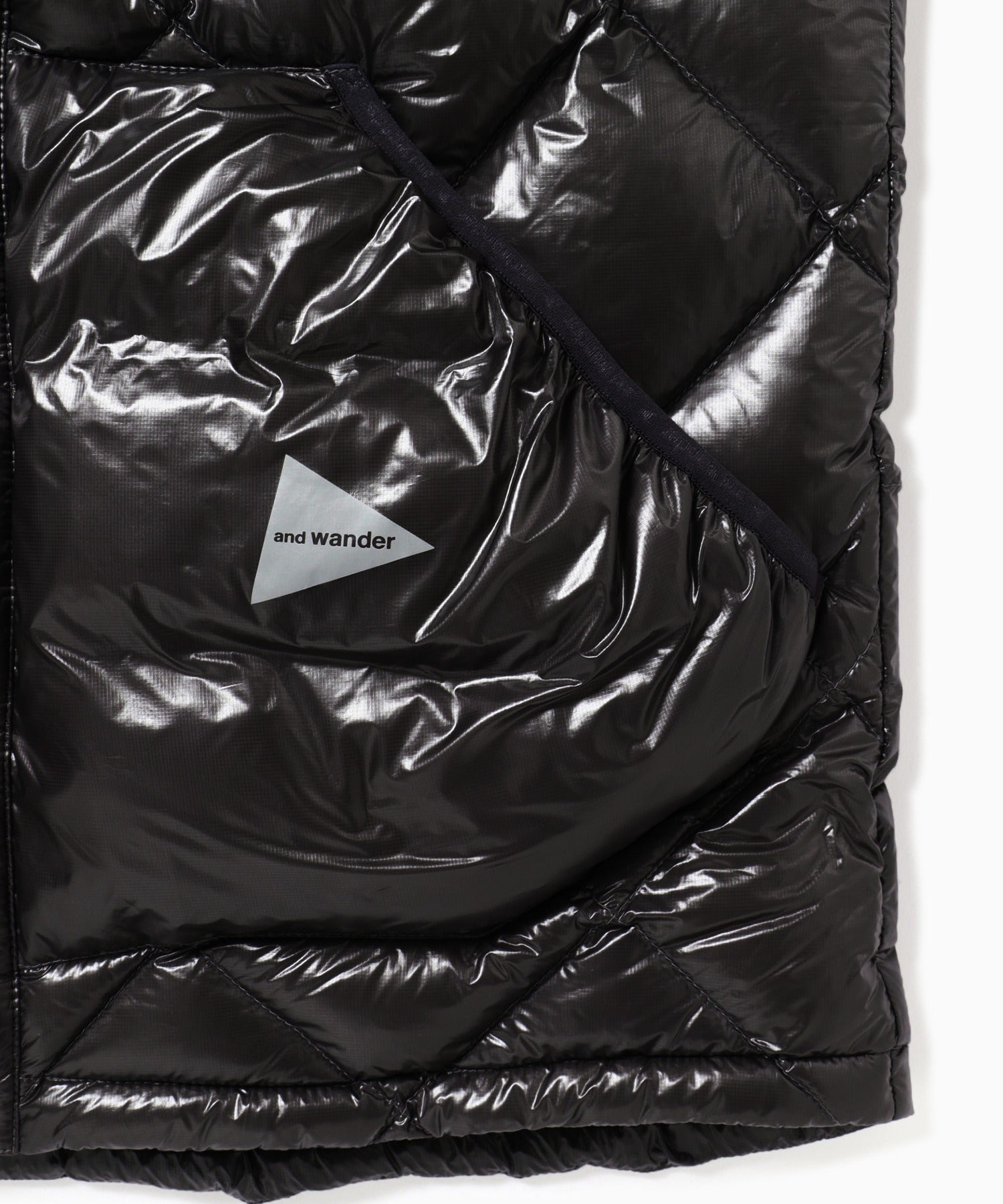 and wander / Diamond Stitch Down Vest