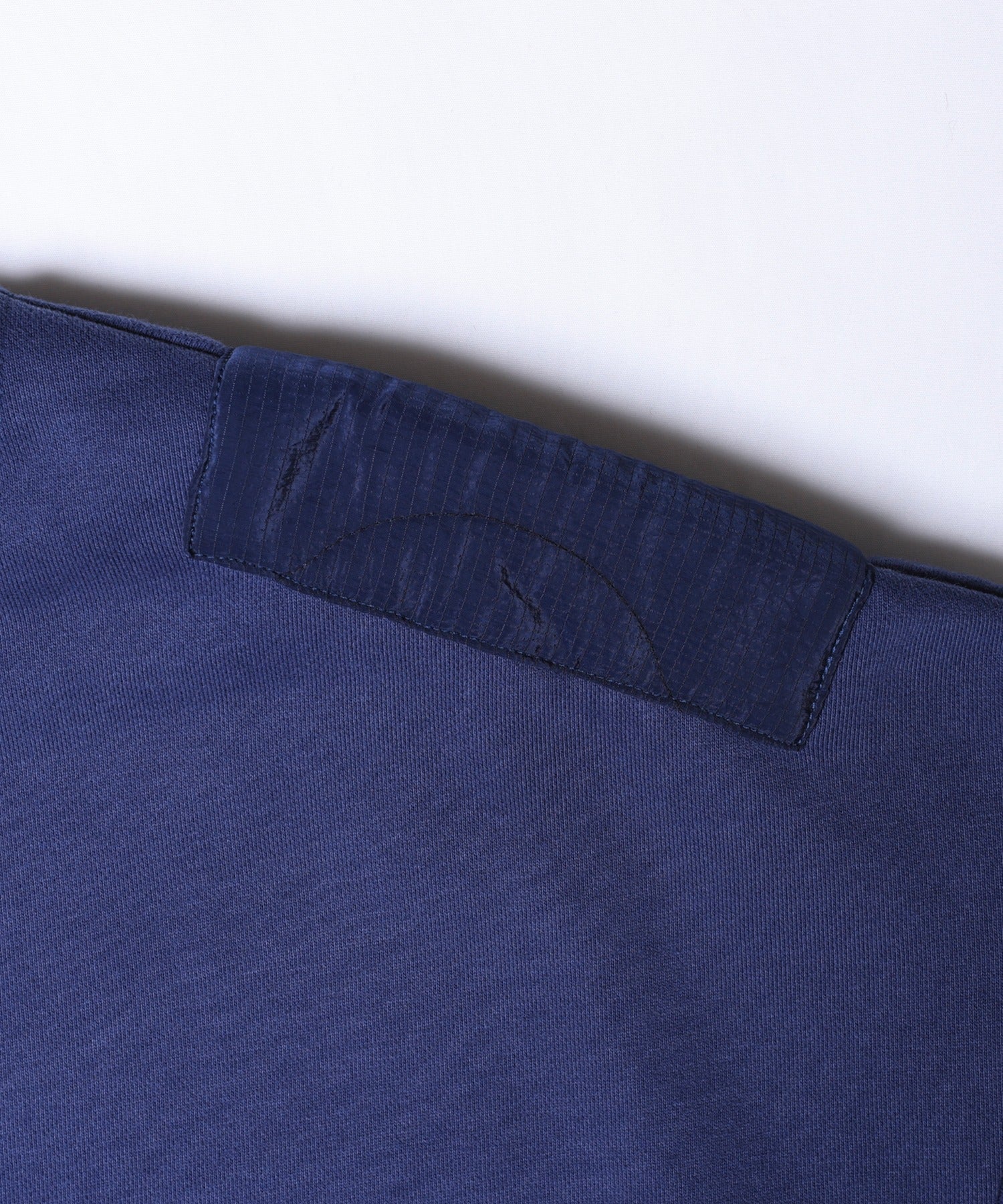Liberaiders / QUILTED POCKET CREWNECK