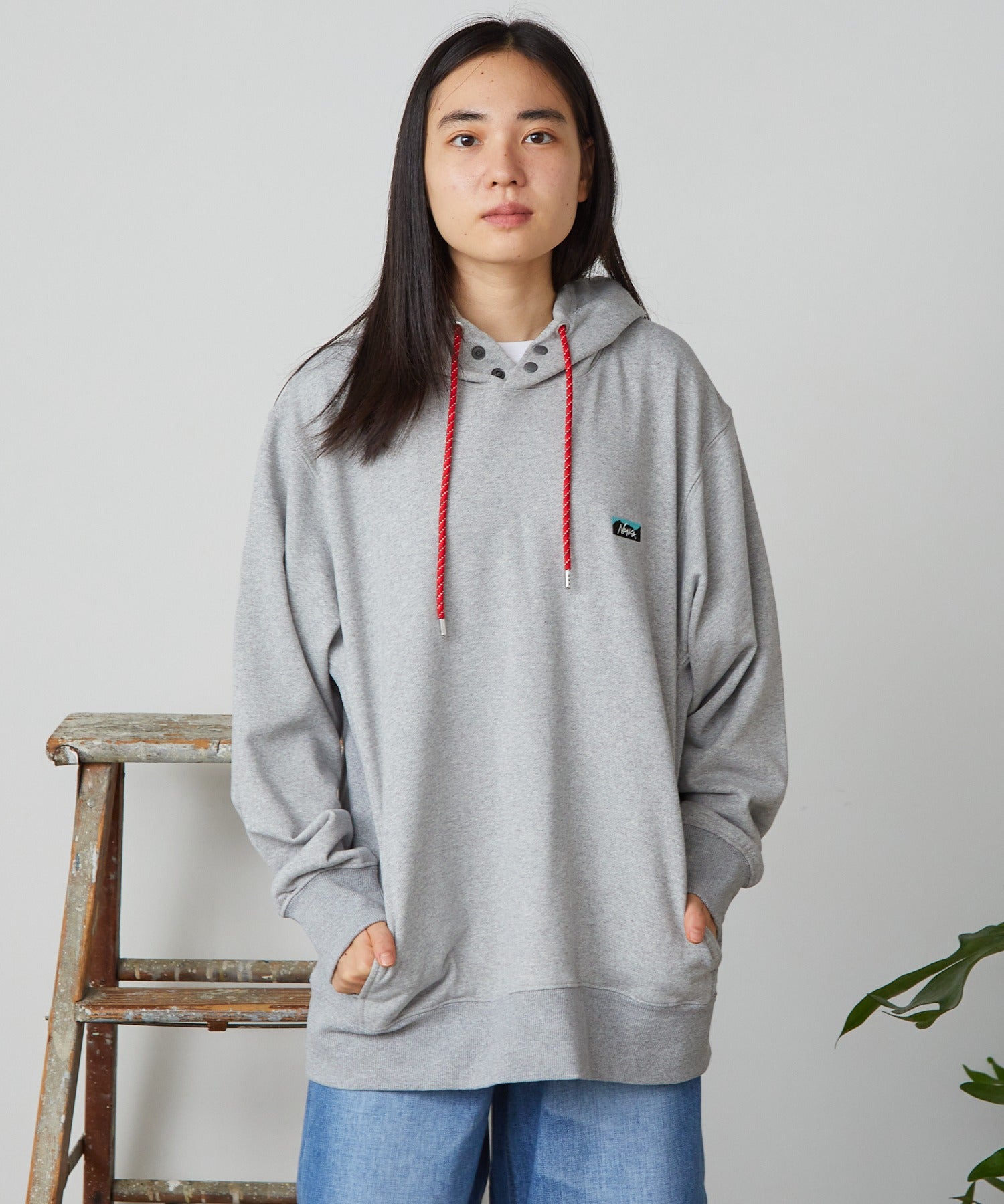 ECO HYBRID MINI BOX LOGO EMBROIDERY SWEAT HOODIE