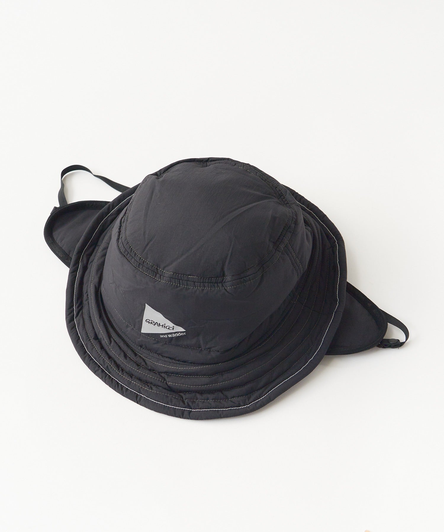 and wander×Gramicci Nylon Bucket Hat