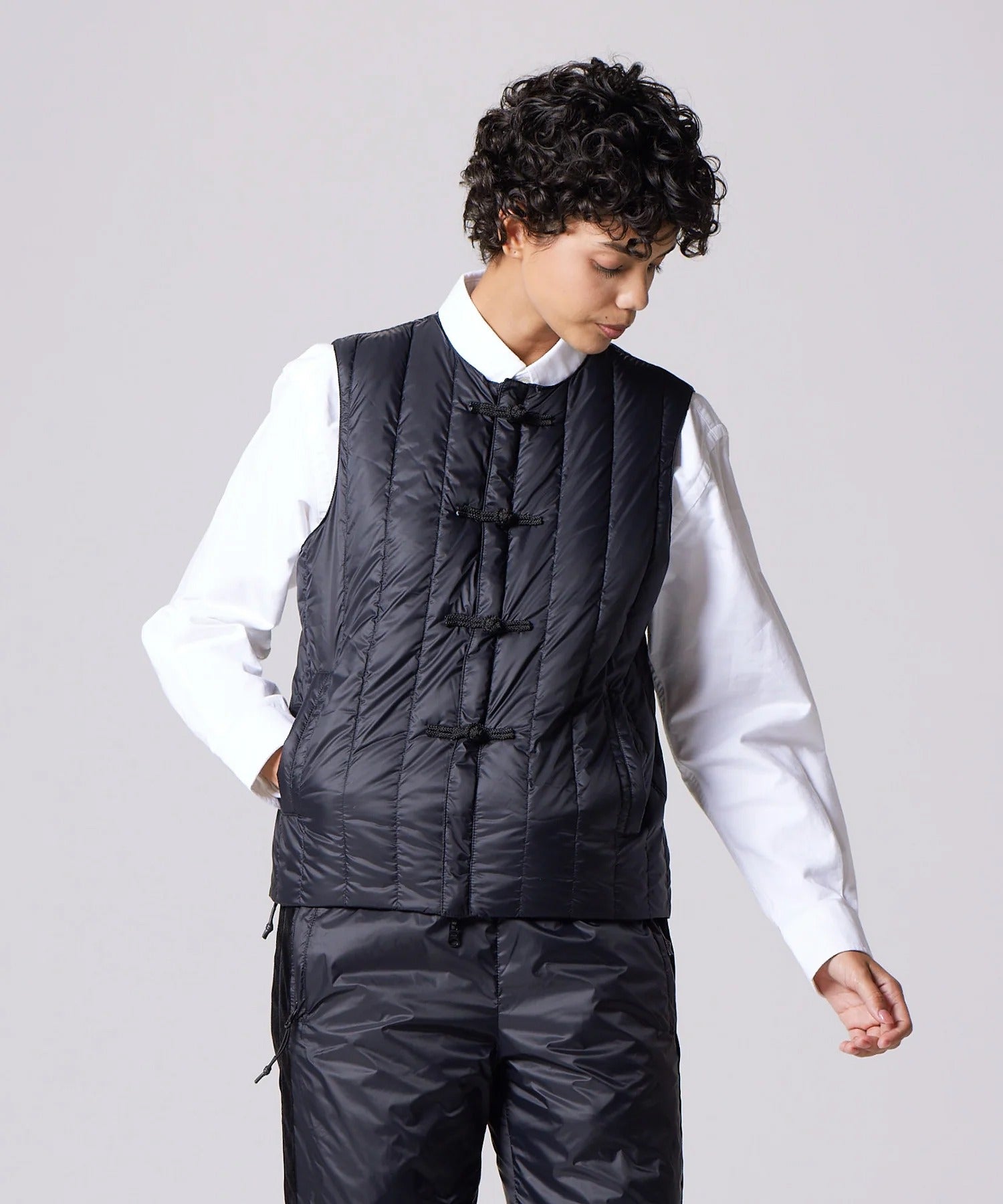 ジャケット・アウター TAION REVERSIBLE CHINA INNER DOWN VEST Reversible China Button Inner Down Vest - Black×Black | Taion – LE