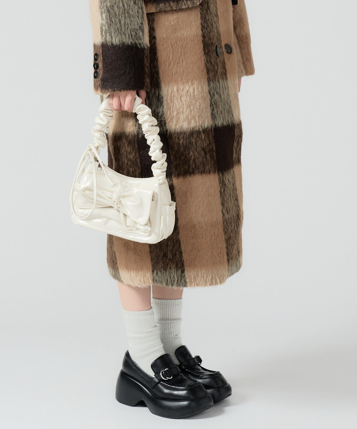 淡水水槽】 ? Chloé リボンデザイン ショルダーバッグ