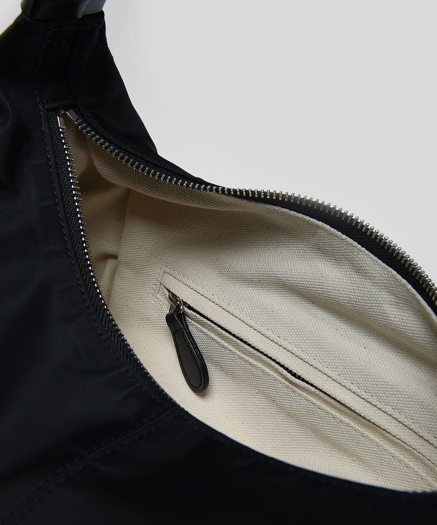 NOTHING WRITTEN / HT NYLON SHOULDER BAG / HTナイロンショルダーバッグ