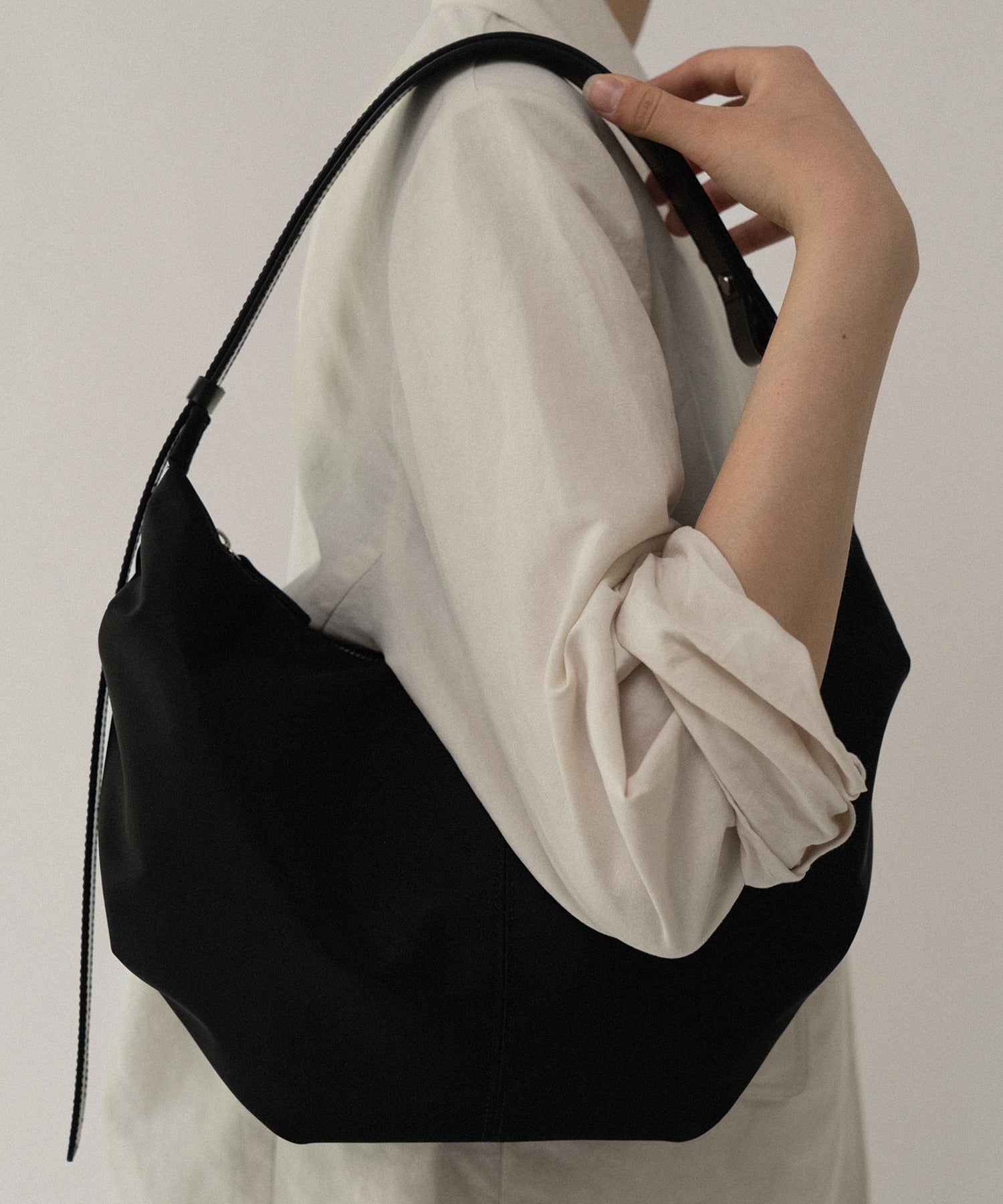 NOTHING WRITTEN / HT NYLON SHOULDER BAG / HTナイロンショルダーバッグ