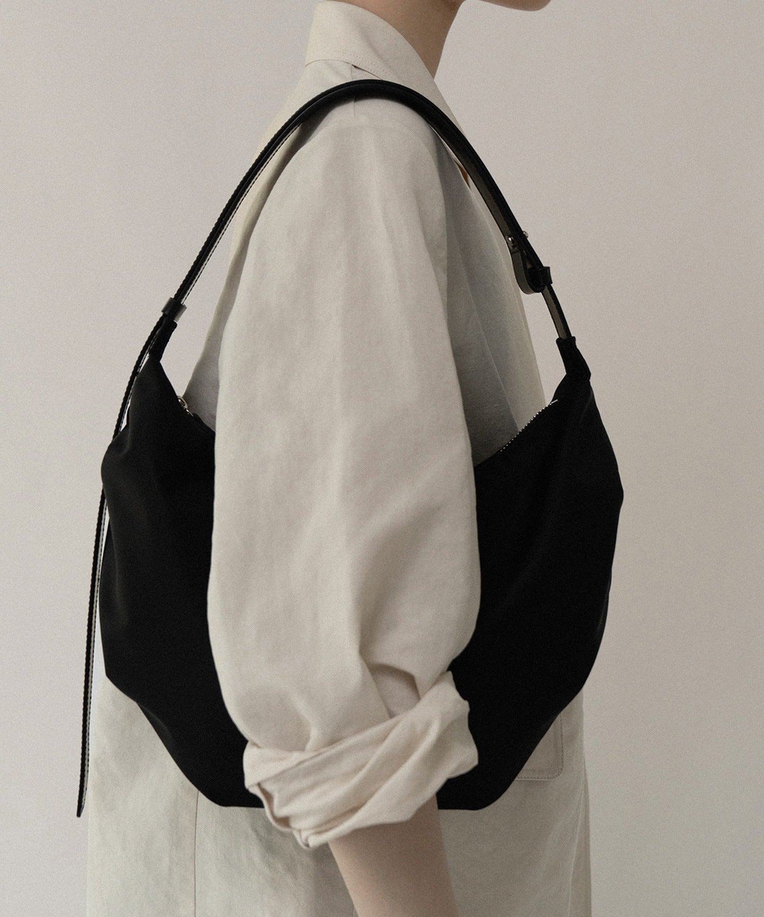 NOTHING WRITTEN / HT NYLON SHOULDER BAG / HTナイロンショルダーバッグ