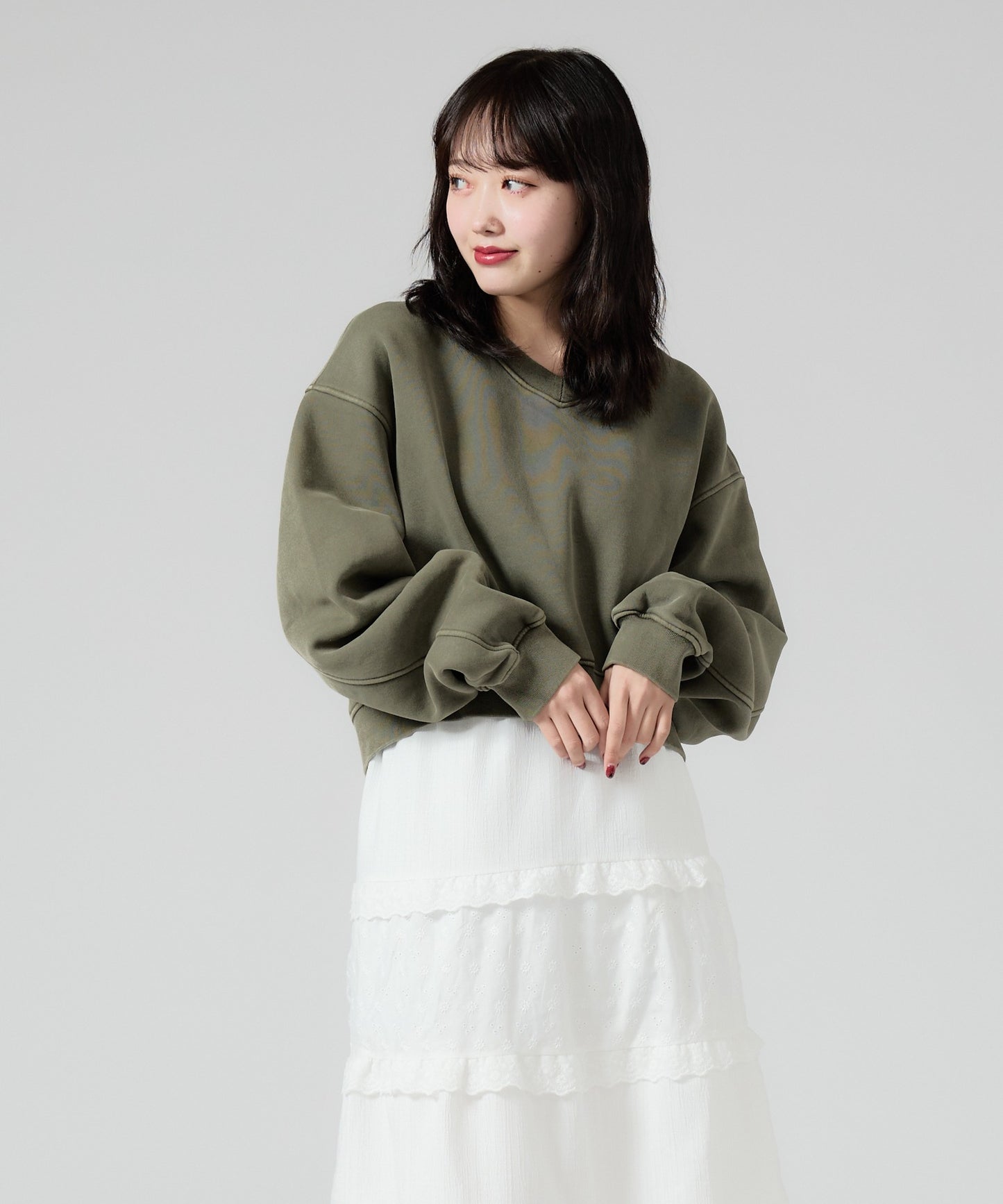 Chick / Vintage Like Short V-neck Sweat ヴィンテージ風 ショート丈Vネックスウェット