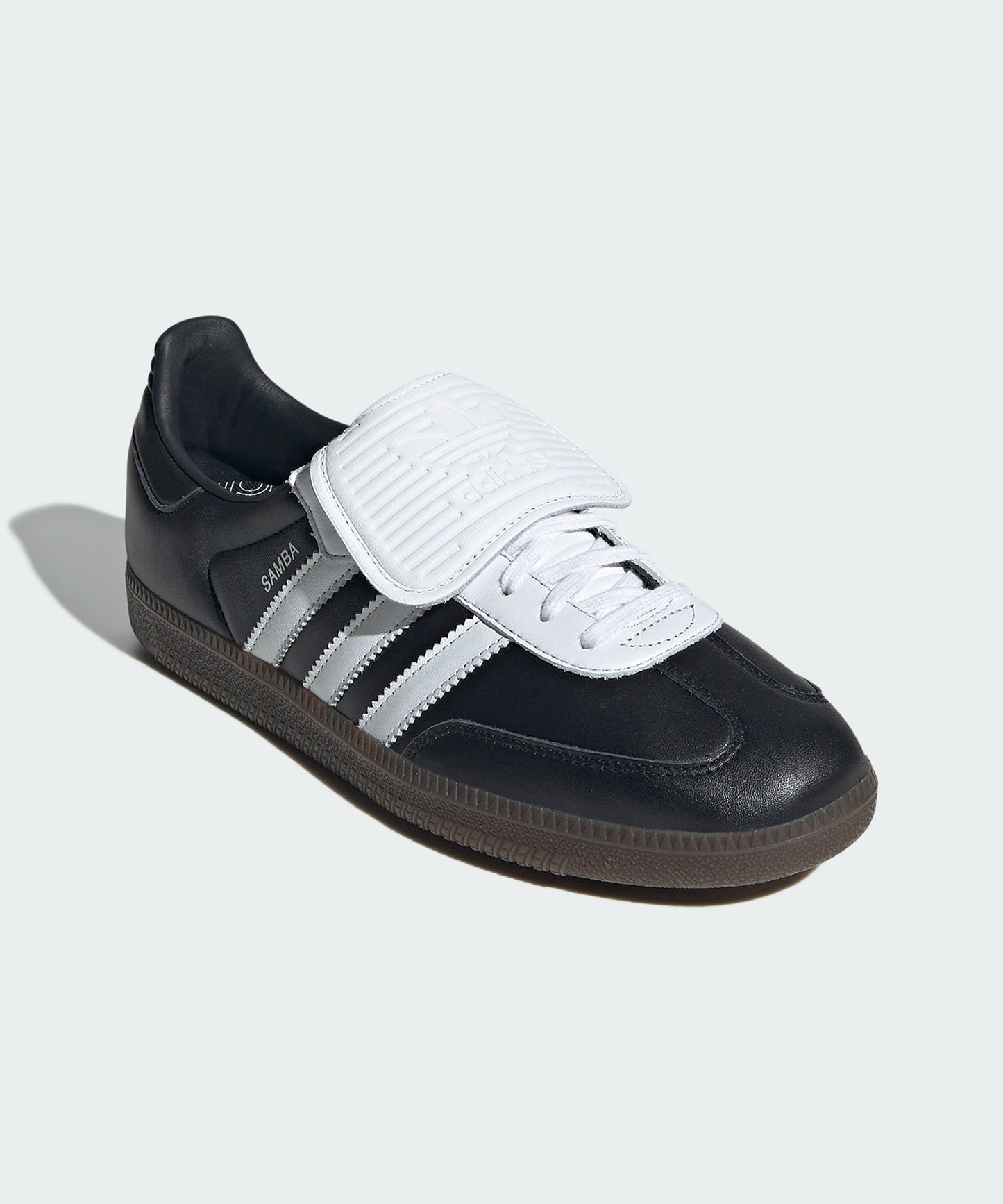 adidas /  SAMBA LT