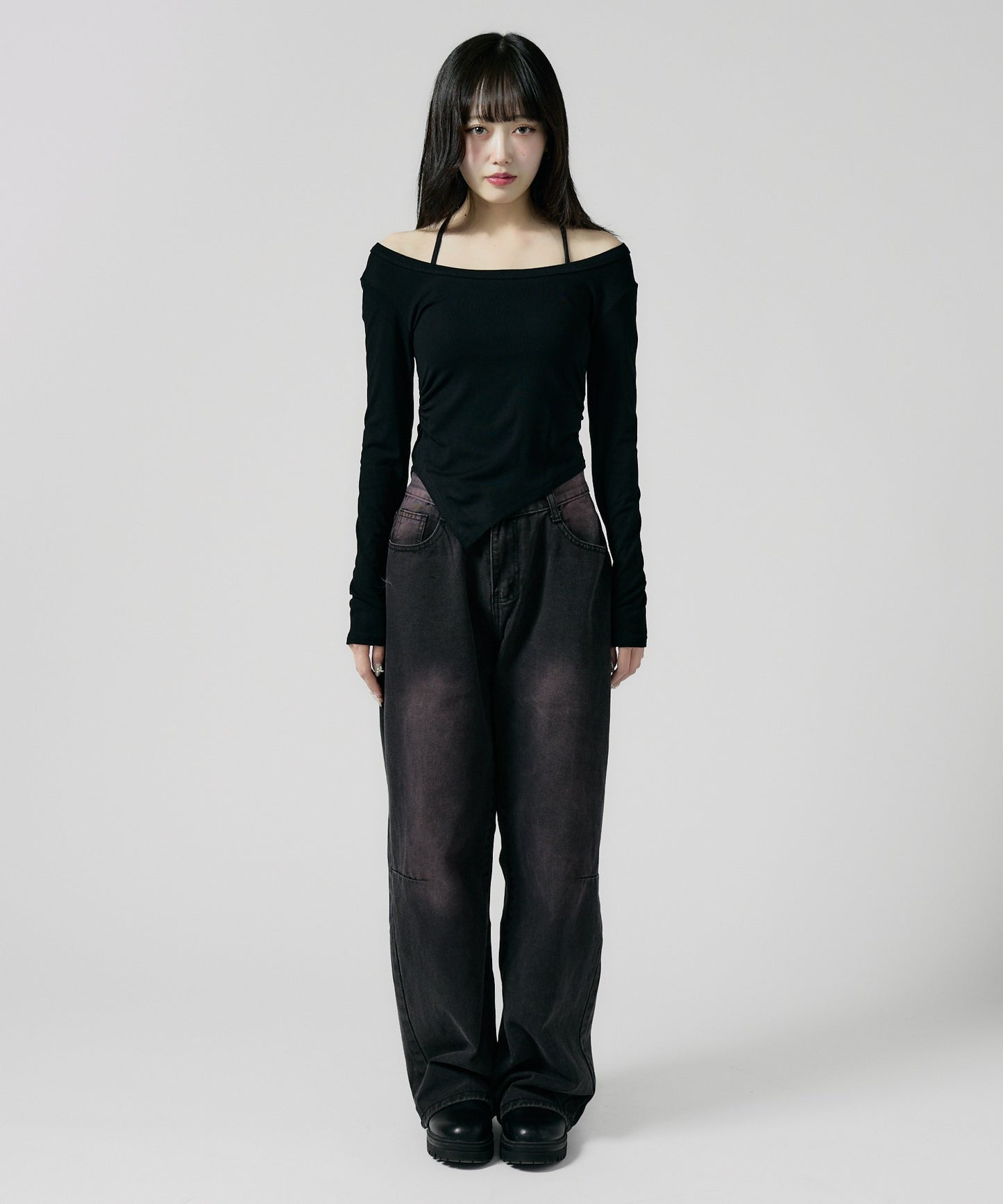 Chick / Round Neck Side Gathered Cut and Sewn ラウンドネック サイドギャザーカットソー