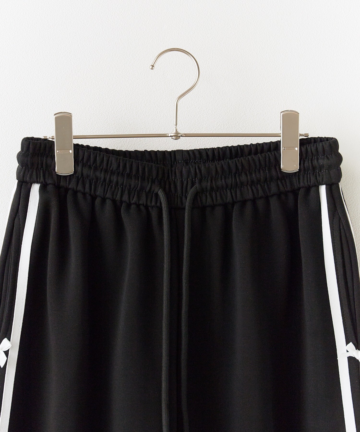 AO.2 / Side Line Ribbon Sweat Pants