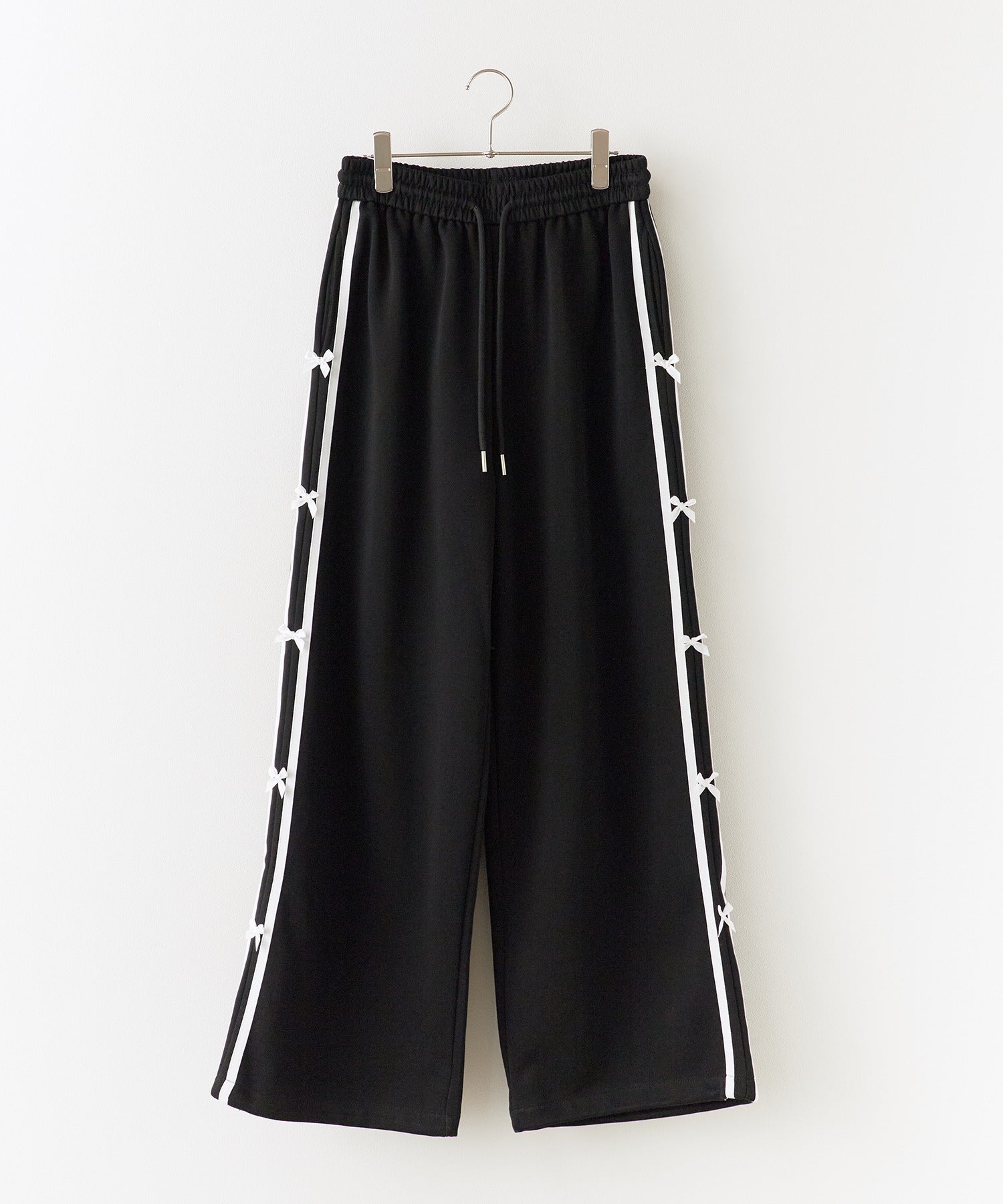 AO.2 / Side Line Ribbon Sweat Pants
