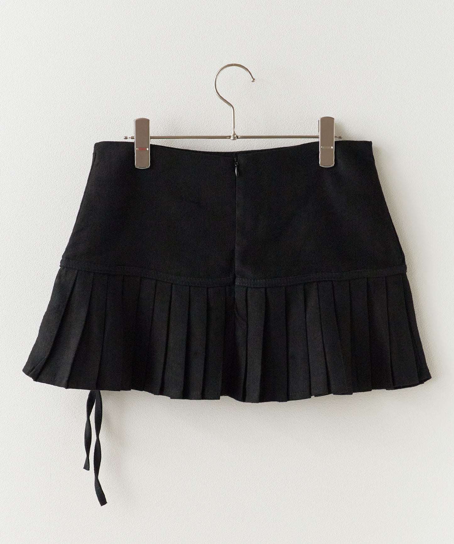 AO.2 / Switching Pleats Mini Skirt