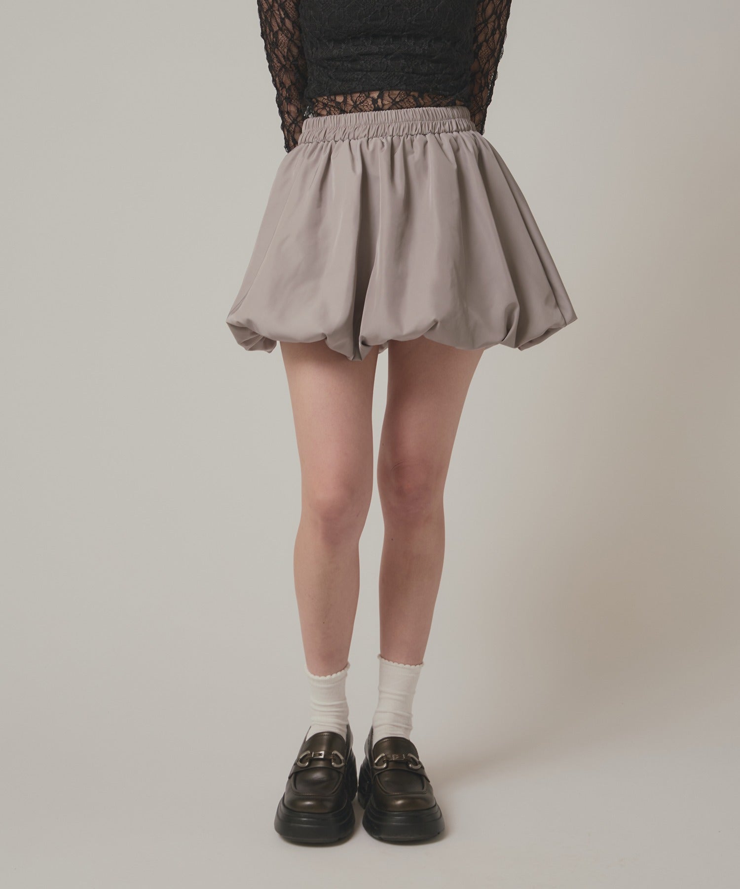 AO.2 / Volume Balloon Mini Skirt
