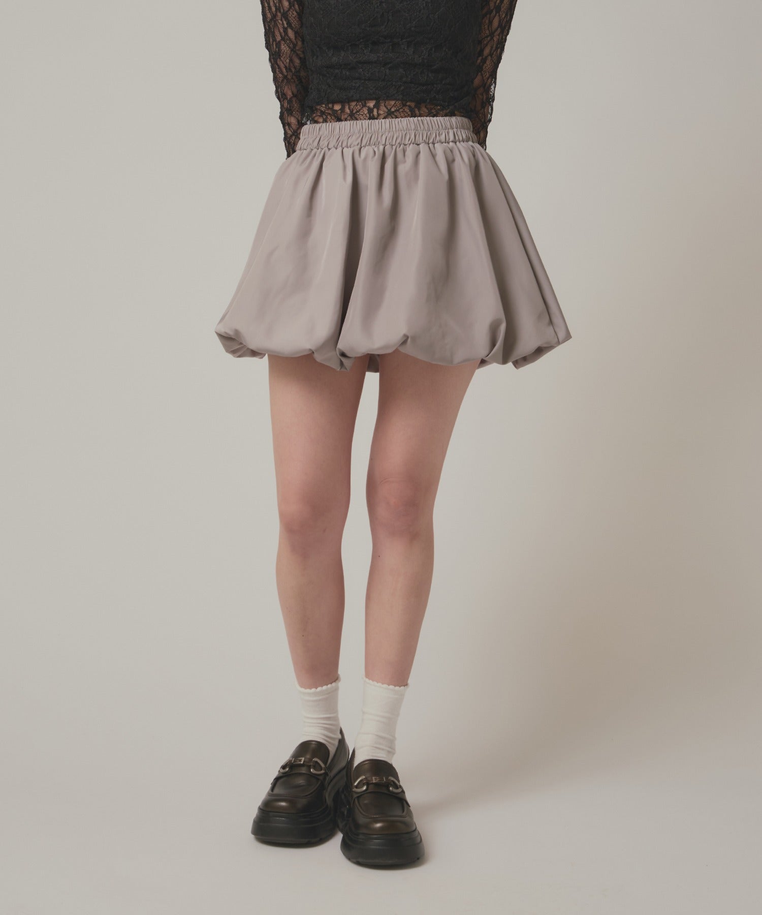 AO.2 / Volume Balloon Mini Skirt