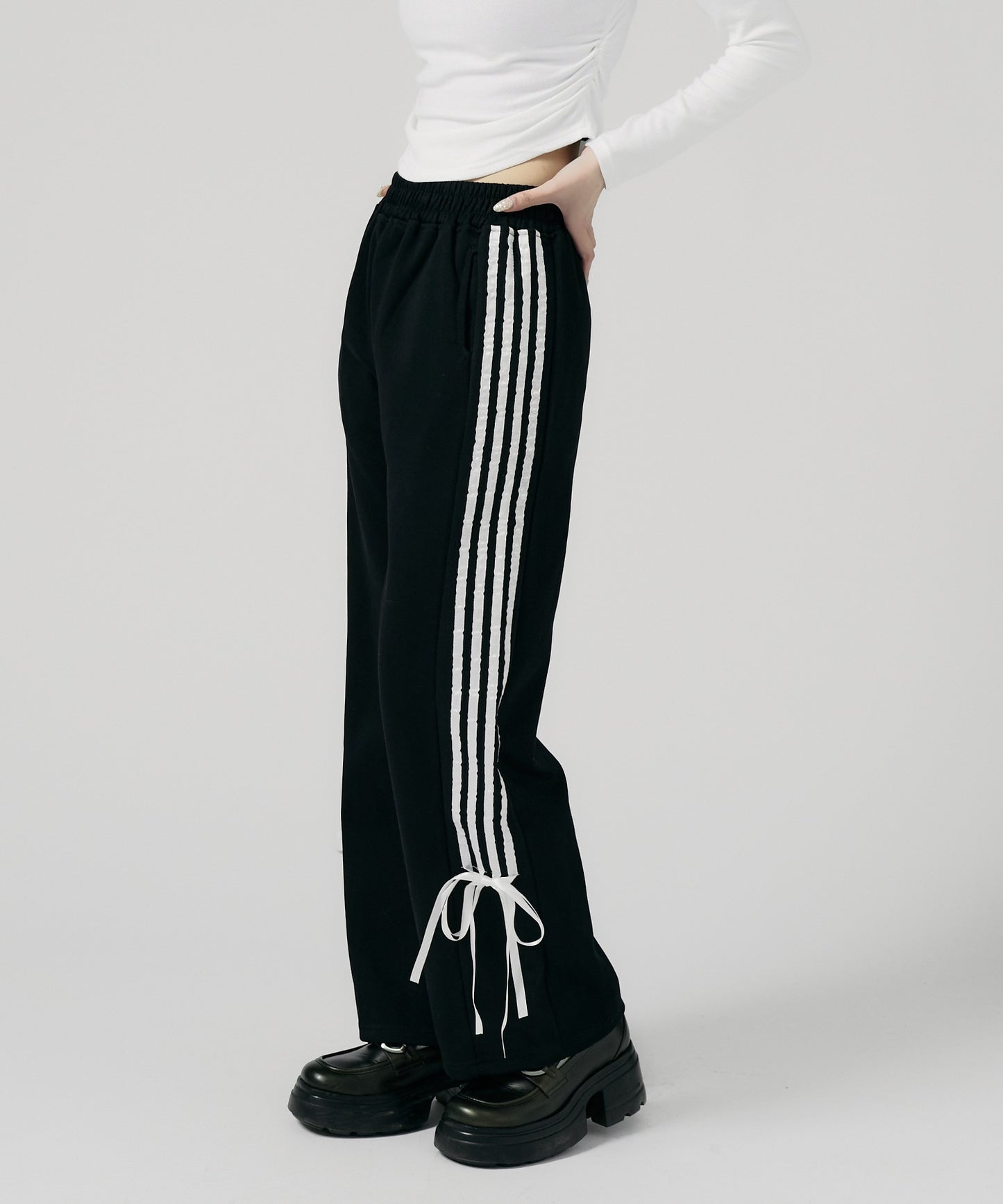 Chick / side lace up track pants サイド レースアップ トラックパンツ