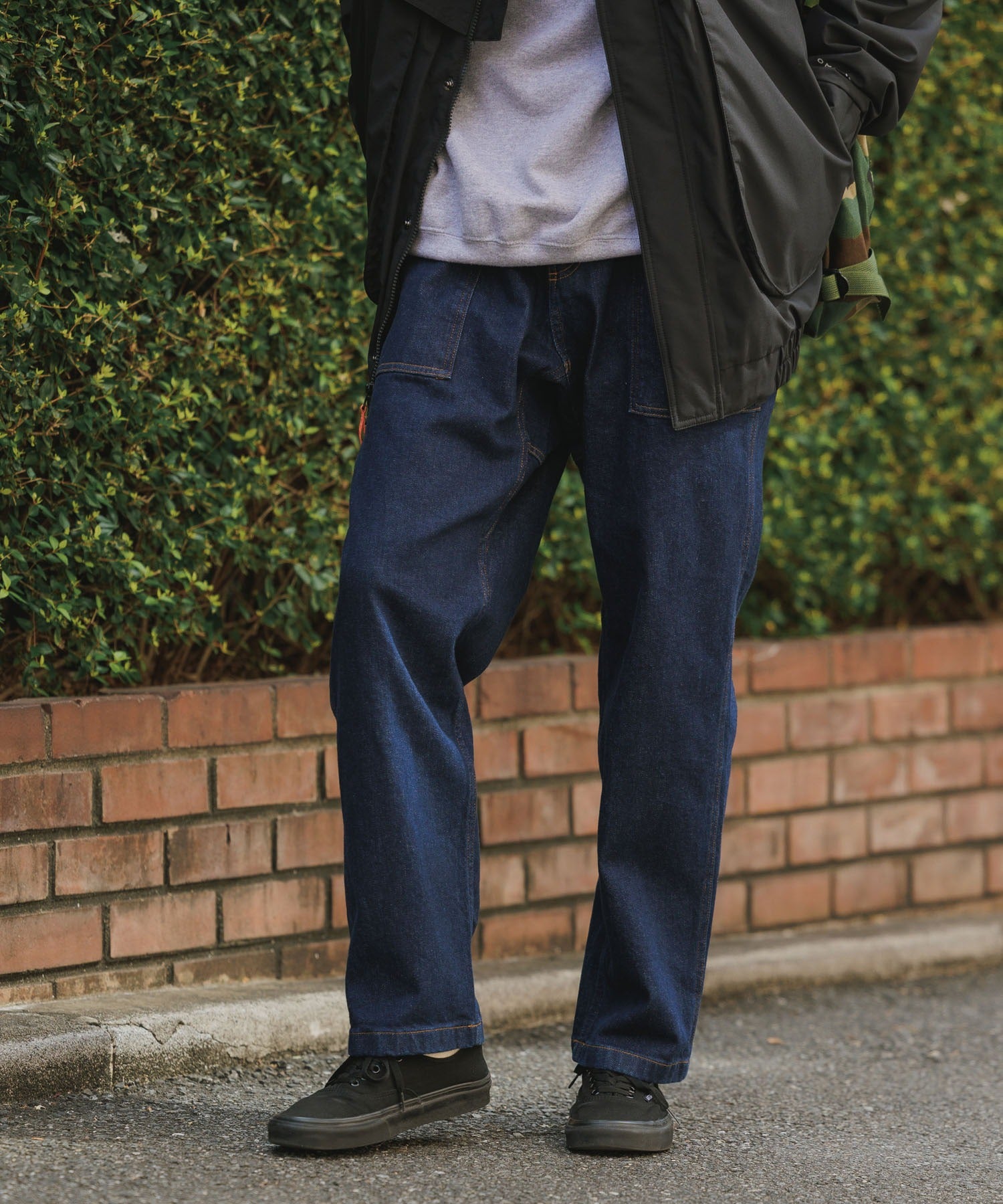 Gramicci / STRETCH DENIM LOOSE TAPERED RIDGE PANT – ROOP TOKYO