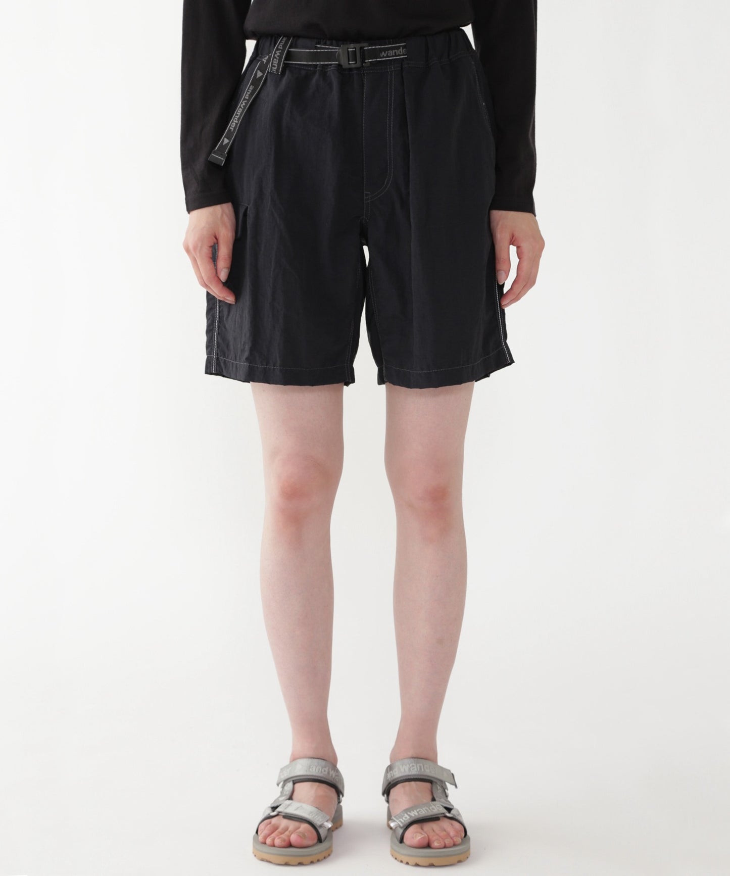 and wander / Ny taffeta hiker short pants