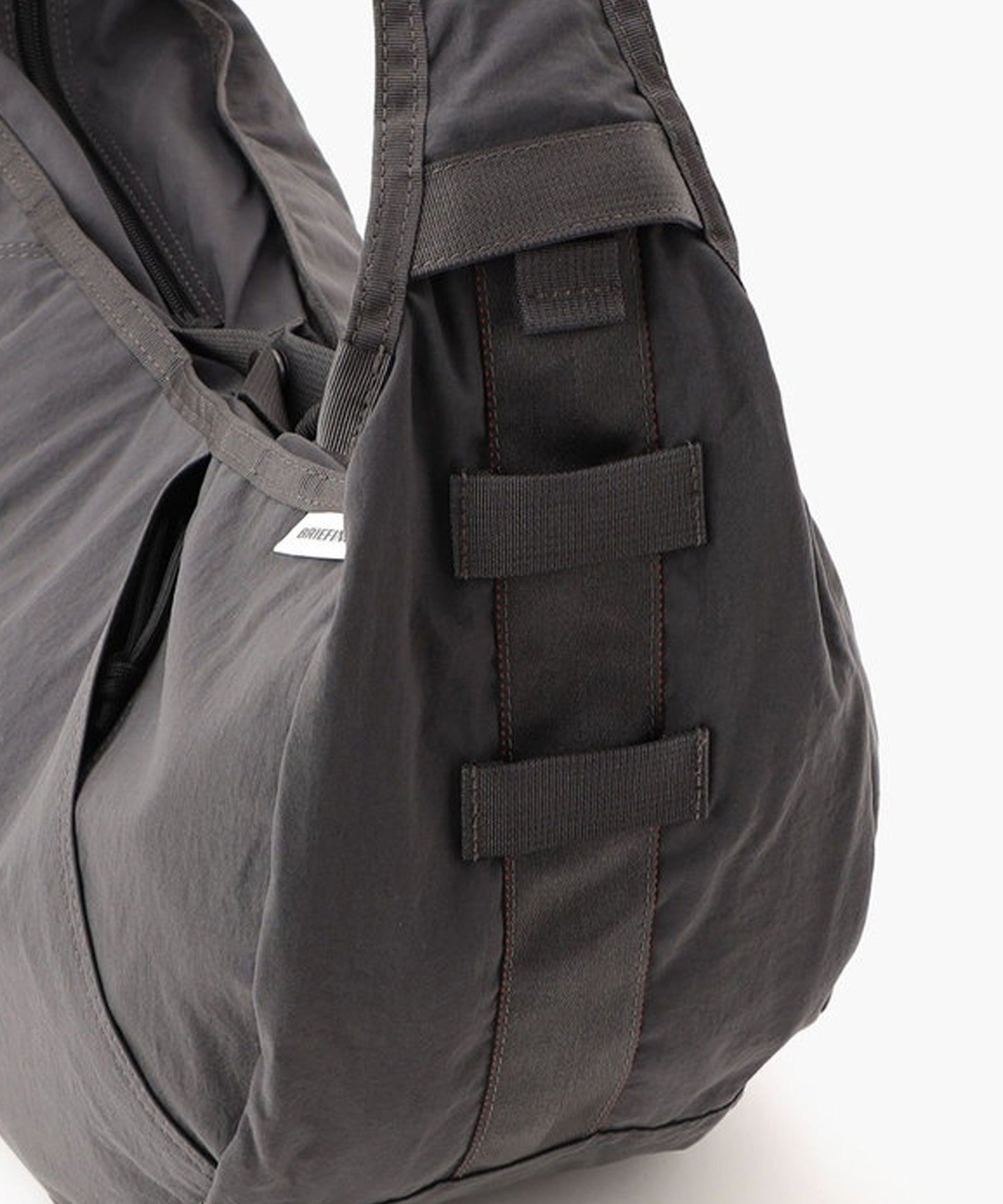 BRIEFING / HOBO BAG WIDE