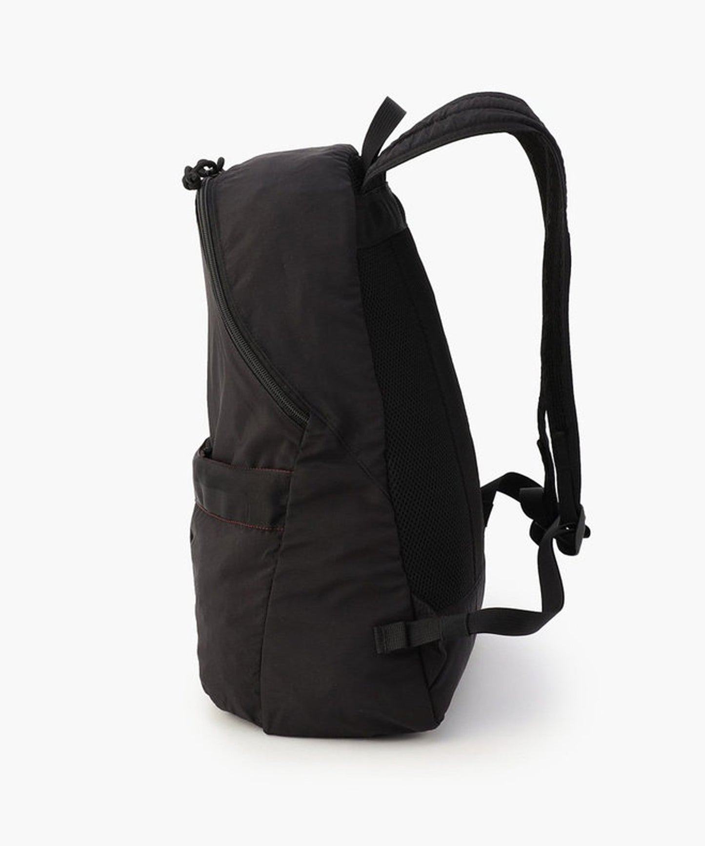 BRIEFING / PACKABLE DAYPACK