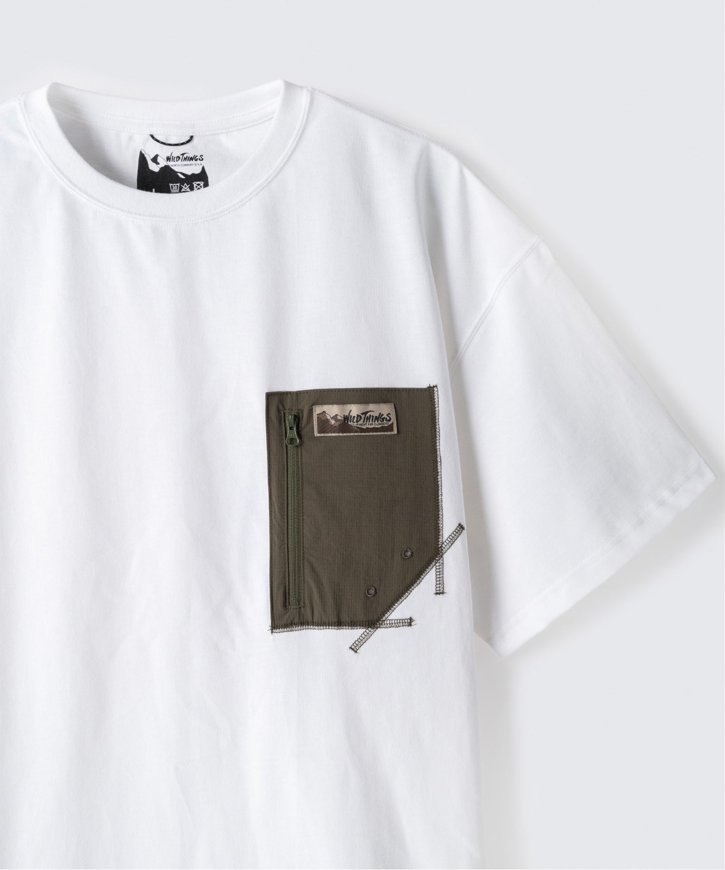 WILD THINGS / CAMP POCKET TEE