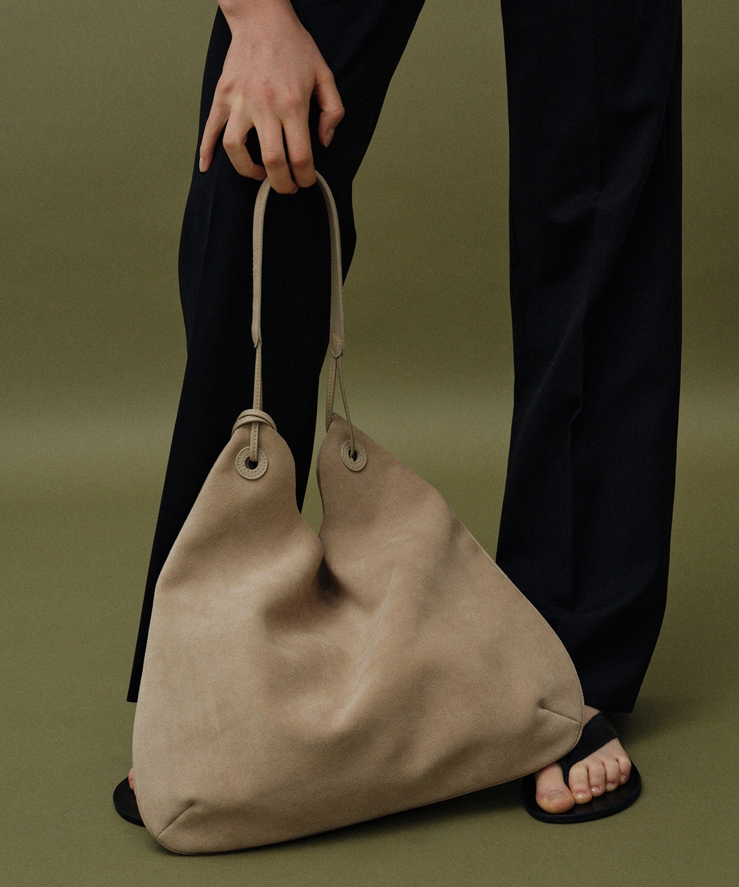 NOTHING WRITTEN / MEDIUM SHOULDER SUEDE HOBO BAG / ミディアムショルダー スエード ホーボーバッグ