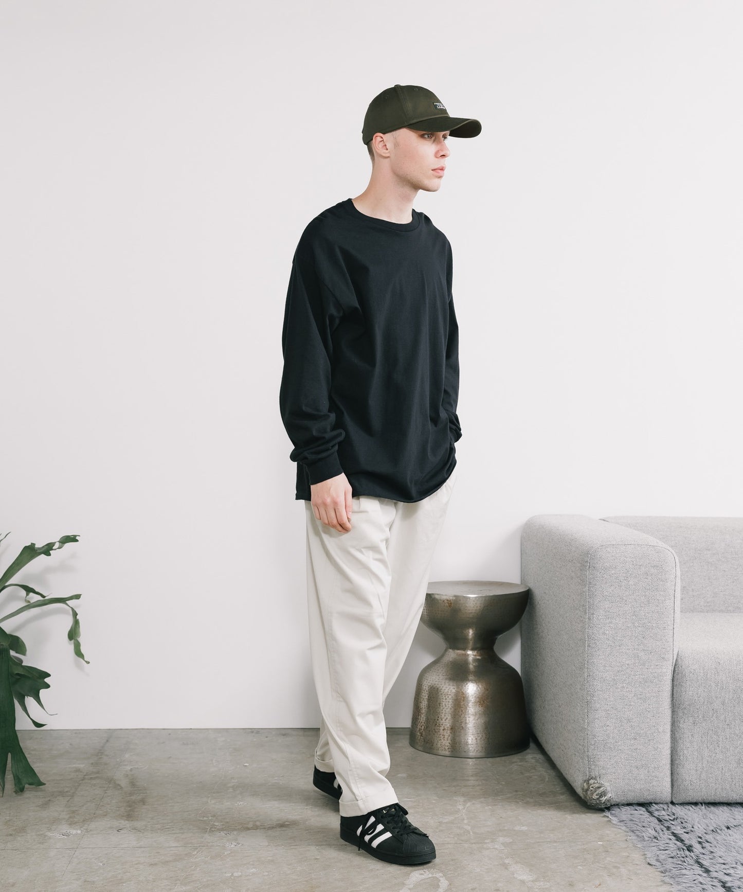 Gramicci / T/C TWILL TUCK TAPERED PANT