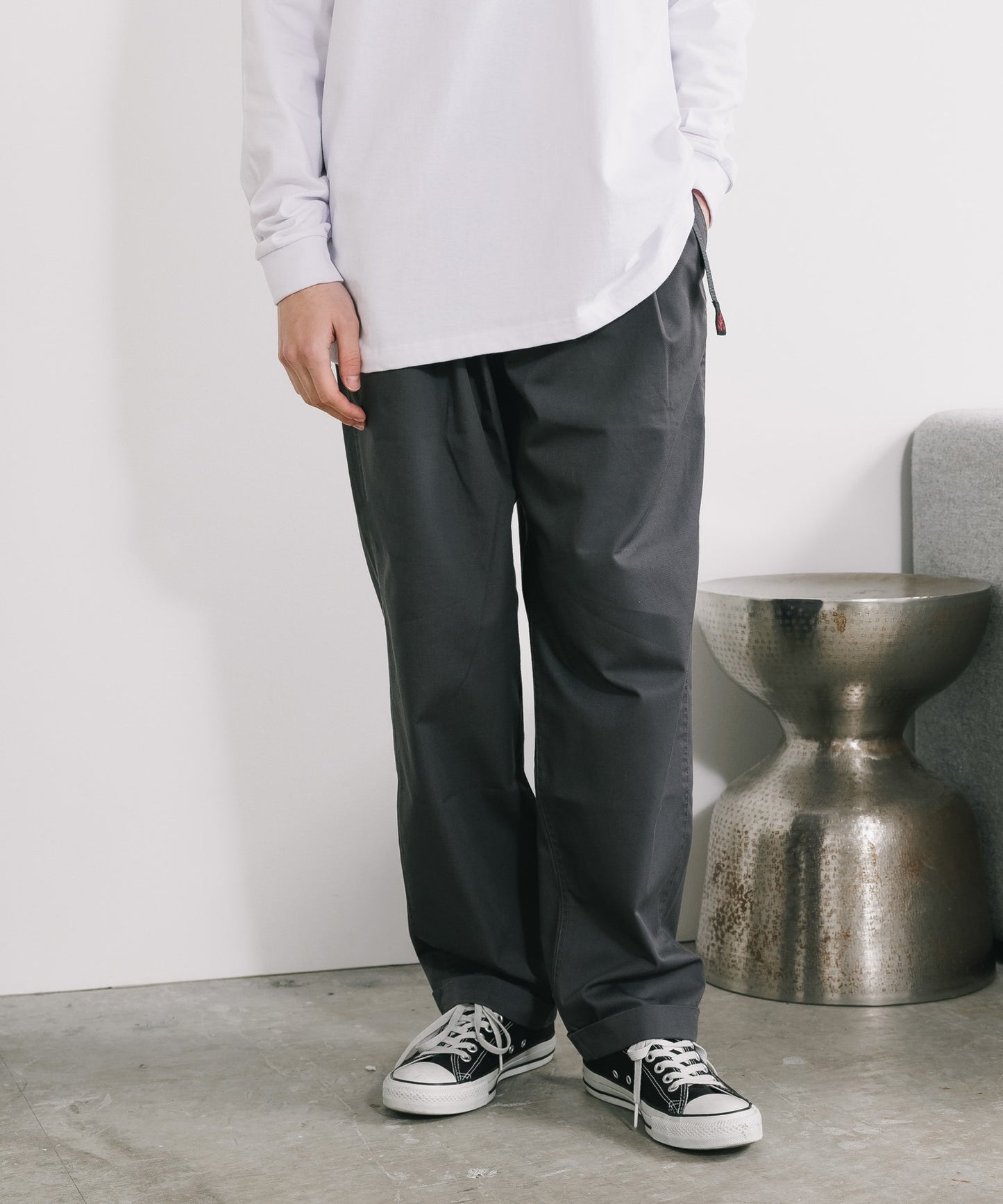 Gramicci / T/C TWILL TUCK TAPERED PANT