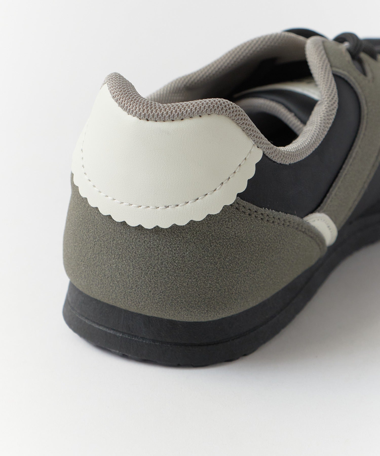 Theater code / Global Soft Sole All Match Shoes