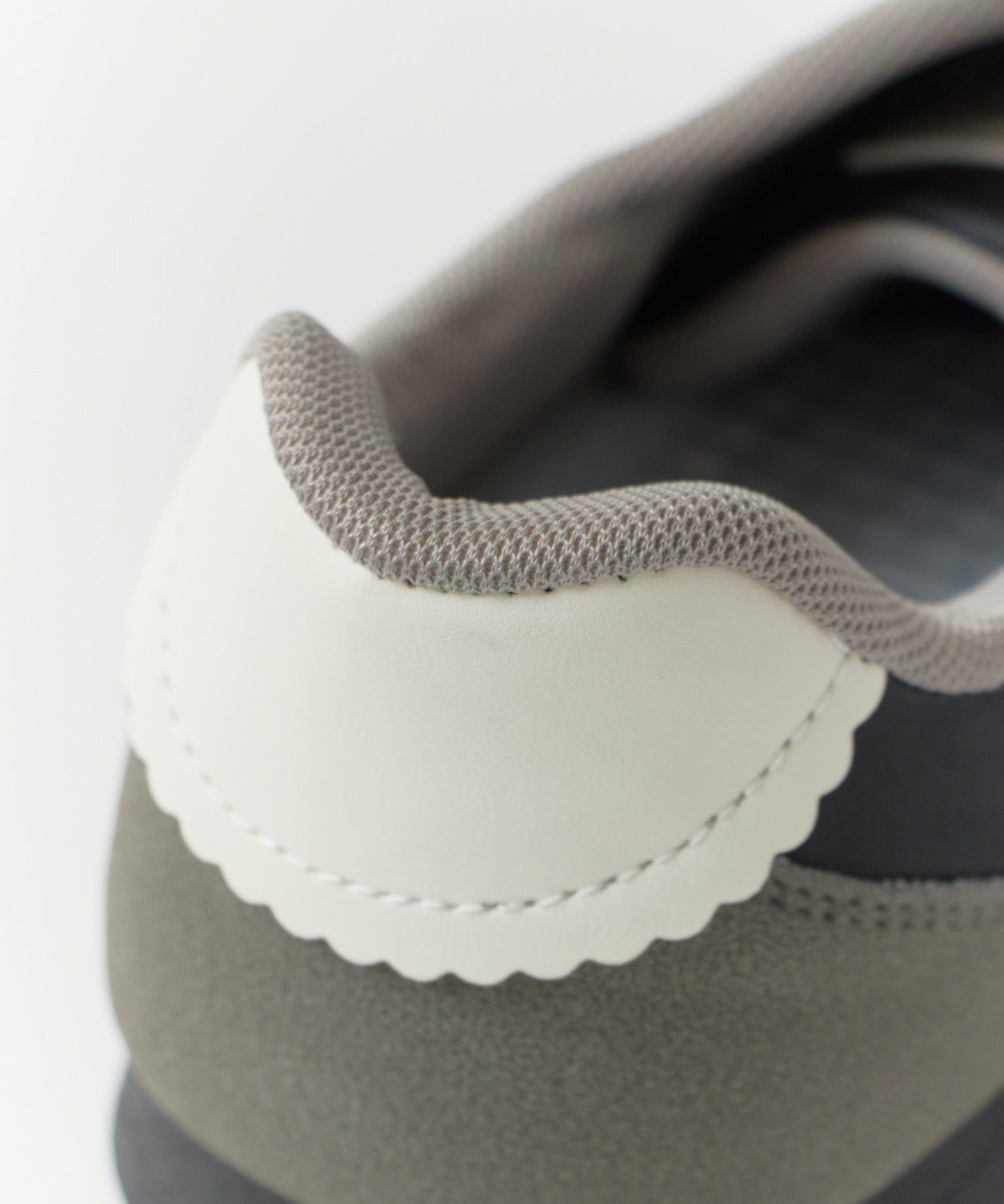 Theater code / Global Soft Sole All Match Shoes