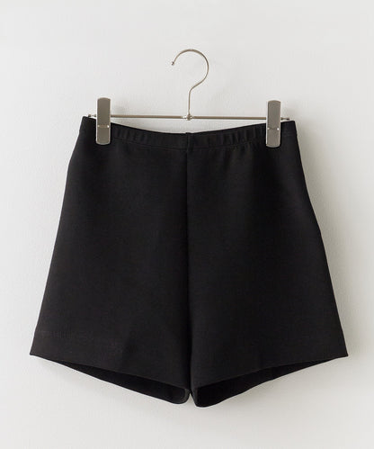 Chick / Simple Highwaist Short Pants シンプルハイウエストショートパンツ