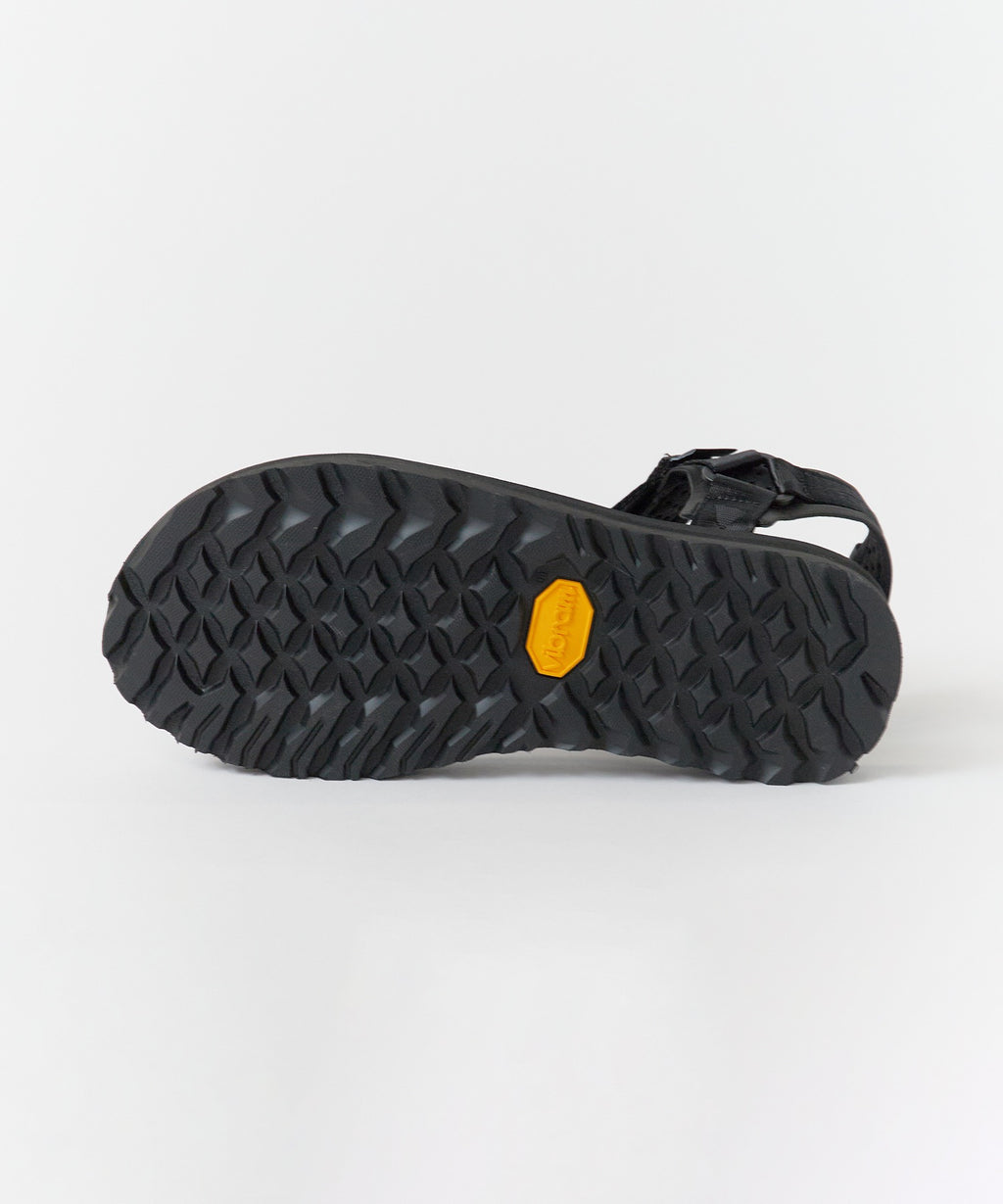 and wander / Ny JQ tape sandals