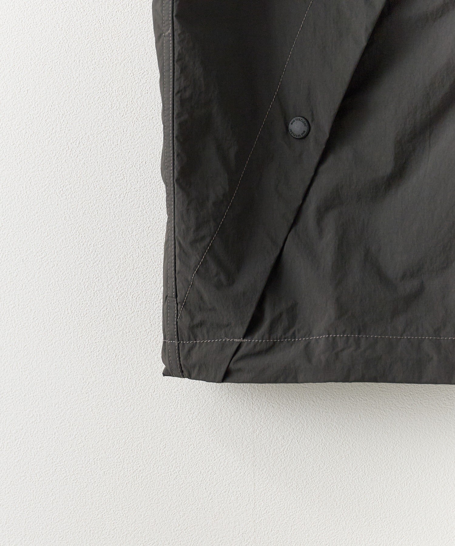 and wander×Gramicci / brushed nylon vest
