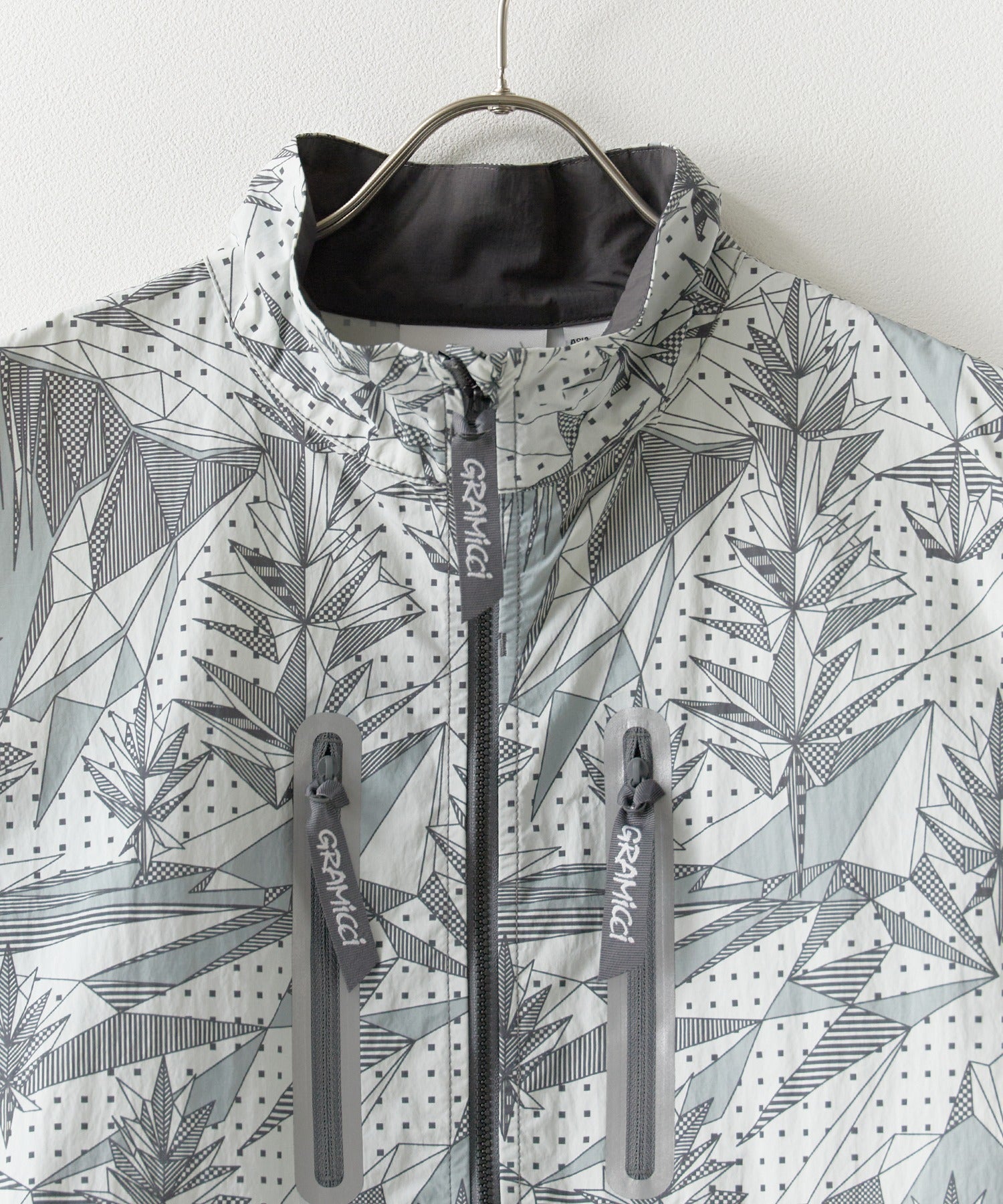 and wander×Gramicci / brushed nylon vest