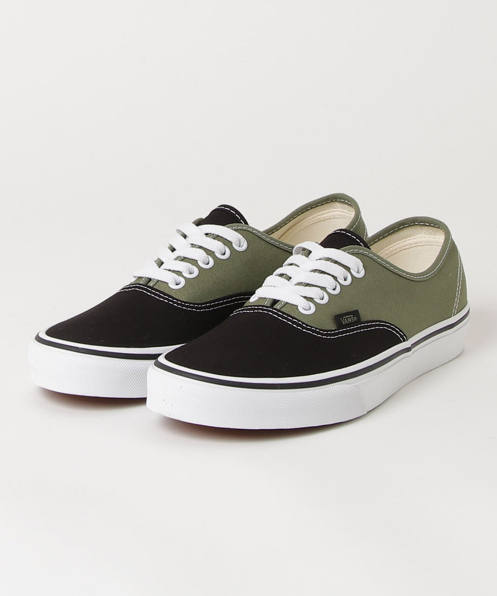 VANS / AUTHENTIC