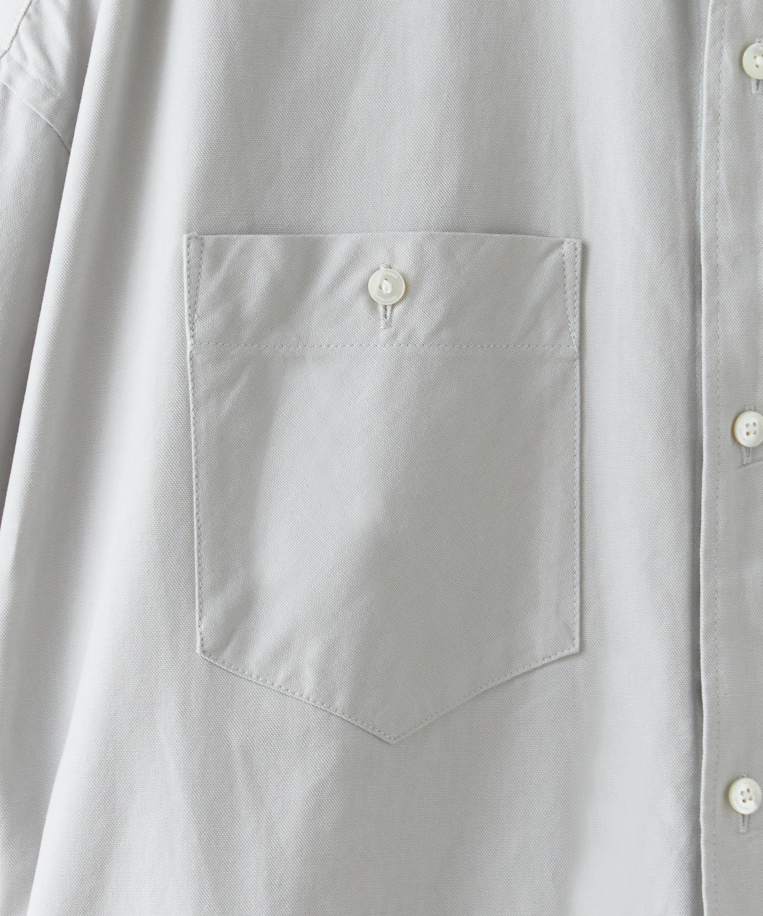 FACETASMxNicolai Bergmann / BELTED SHIRT