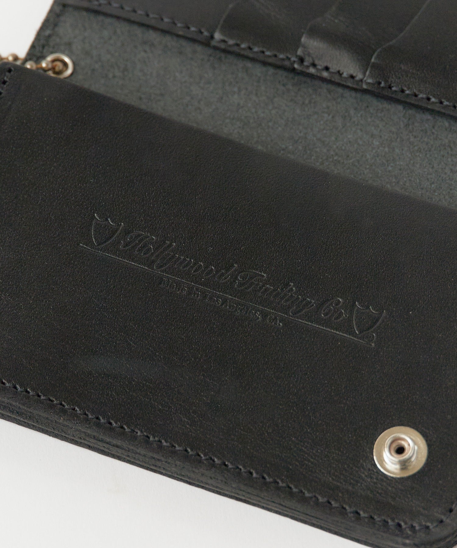 HTC / TYPE-2 ミディアムウォレット