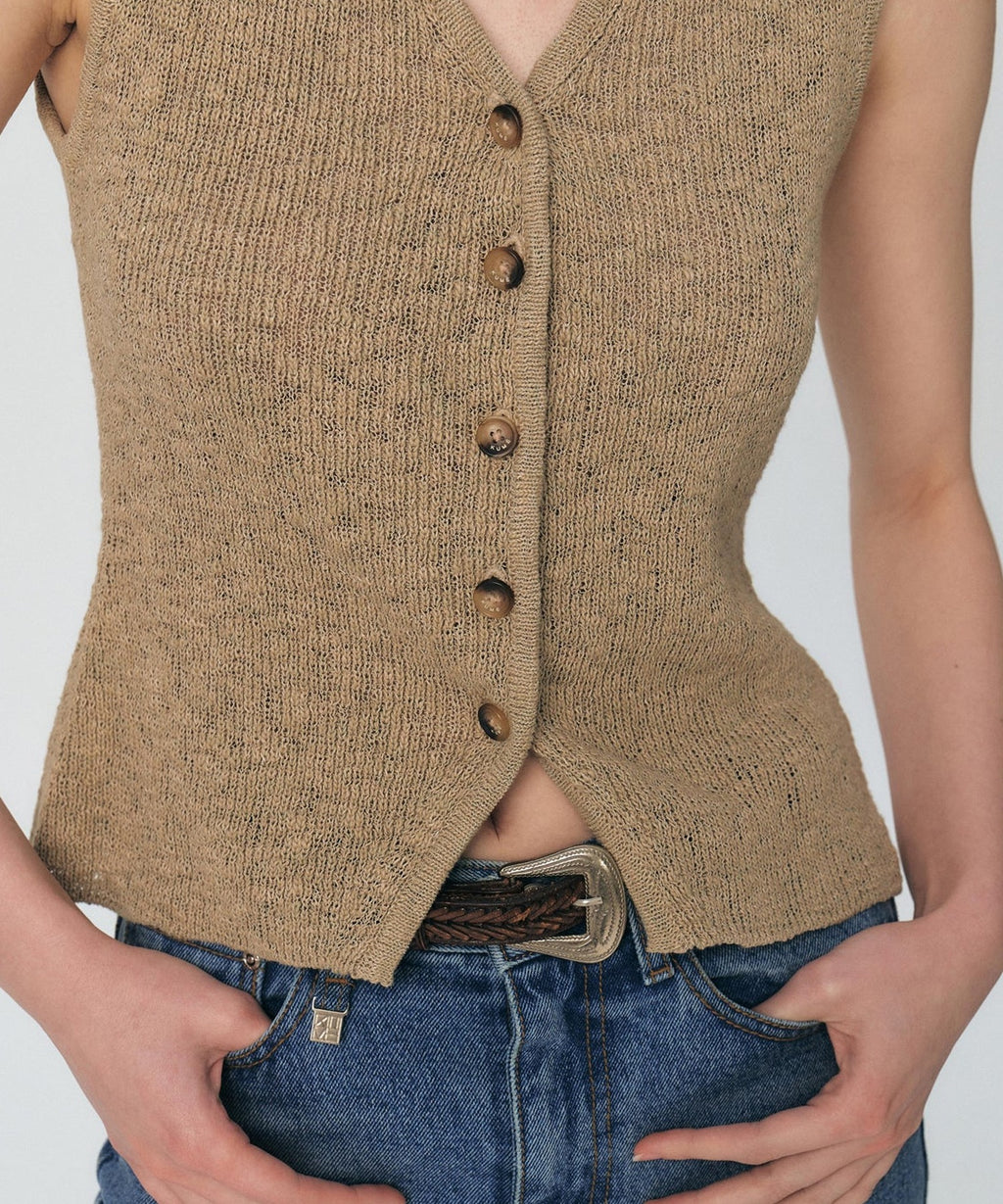 KUME / Fitted Button Knitted Vest ベスト