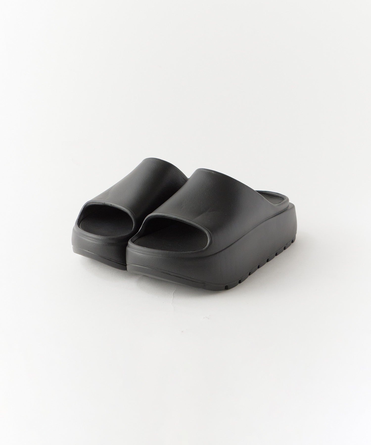 Chick / Rubber thick-soled sandals  厚底サンダル