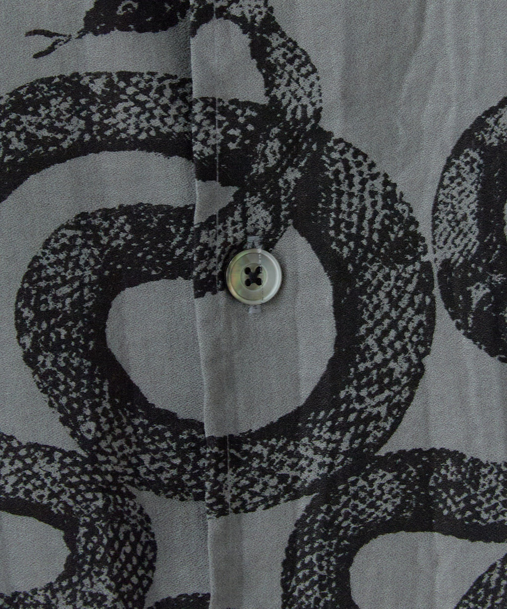 CALEE / 5SLEEVES DROP SHOULDER SH SNAKE PATTERN