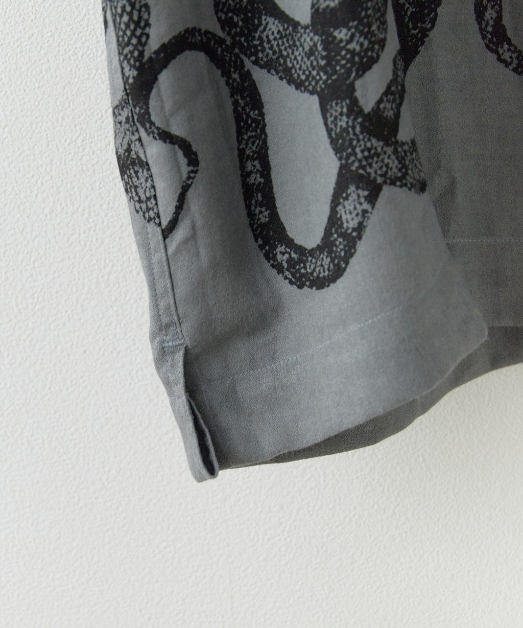 CALEE / 5SLEEVES DROP SHOULDER SH SNAKE PATTERN