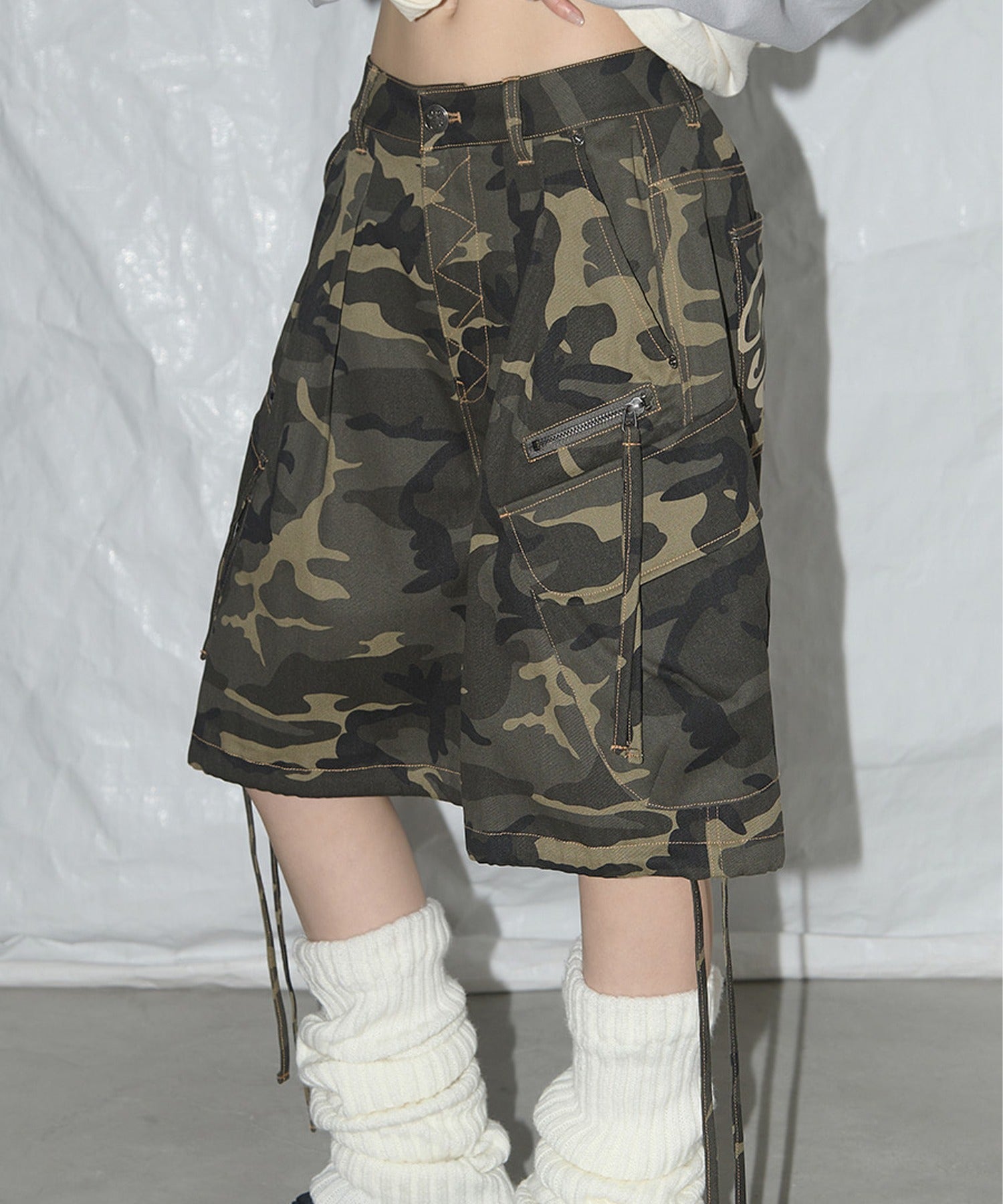 FANCY CLUB / CARGO LETTERING BERMUDA PANTS