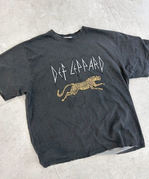 ipugo / ピグメントレオパード ロゴトップス