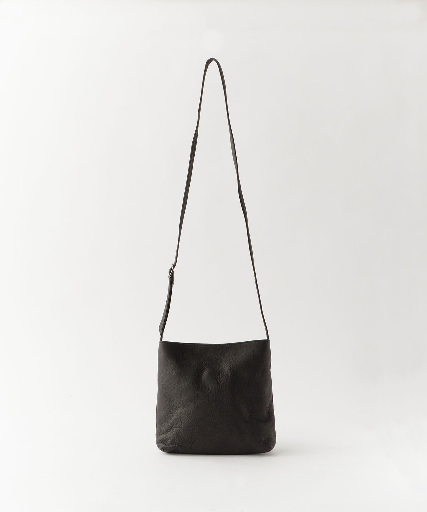 MR.OLIVE / IMPERMA-LEATHER/GUSSET POCKET COMPACT SHOULDER BAG