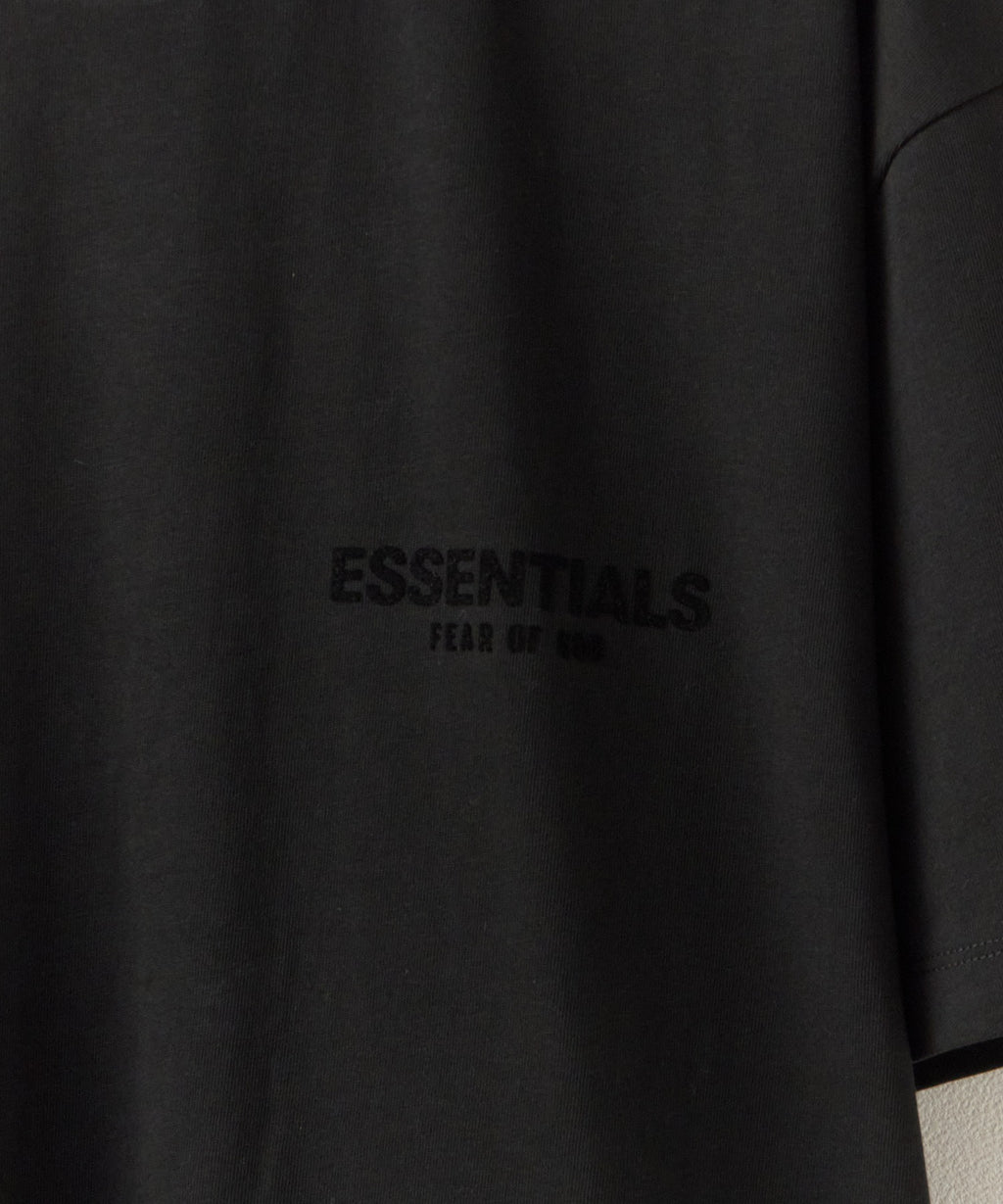 FOG ESSENTIALS / BACK LOGO SS TEE