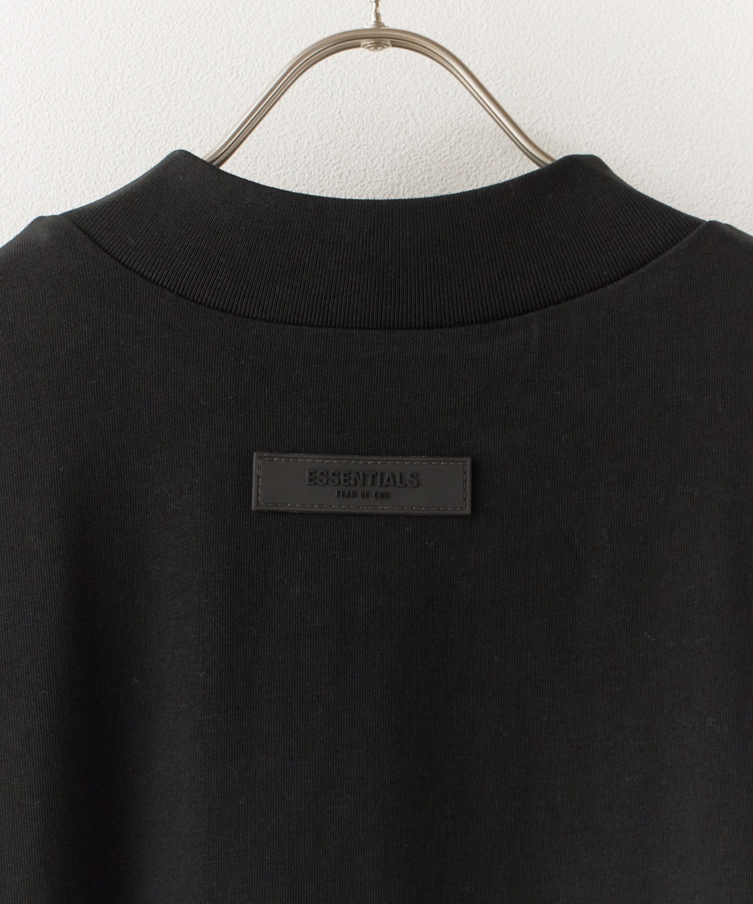 FOG ESSENTIALS / BACK LOGO SS TEE