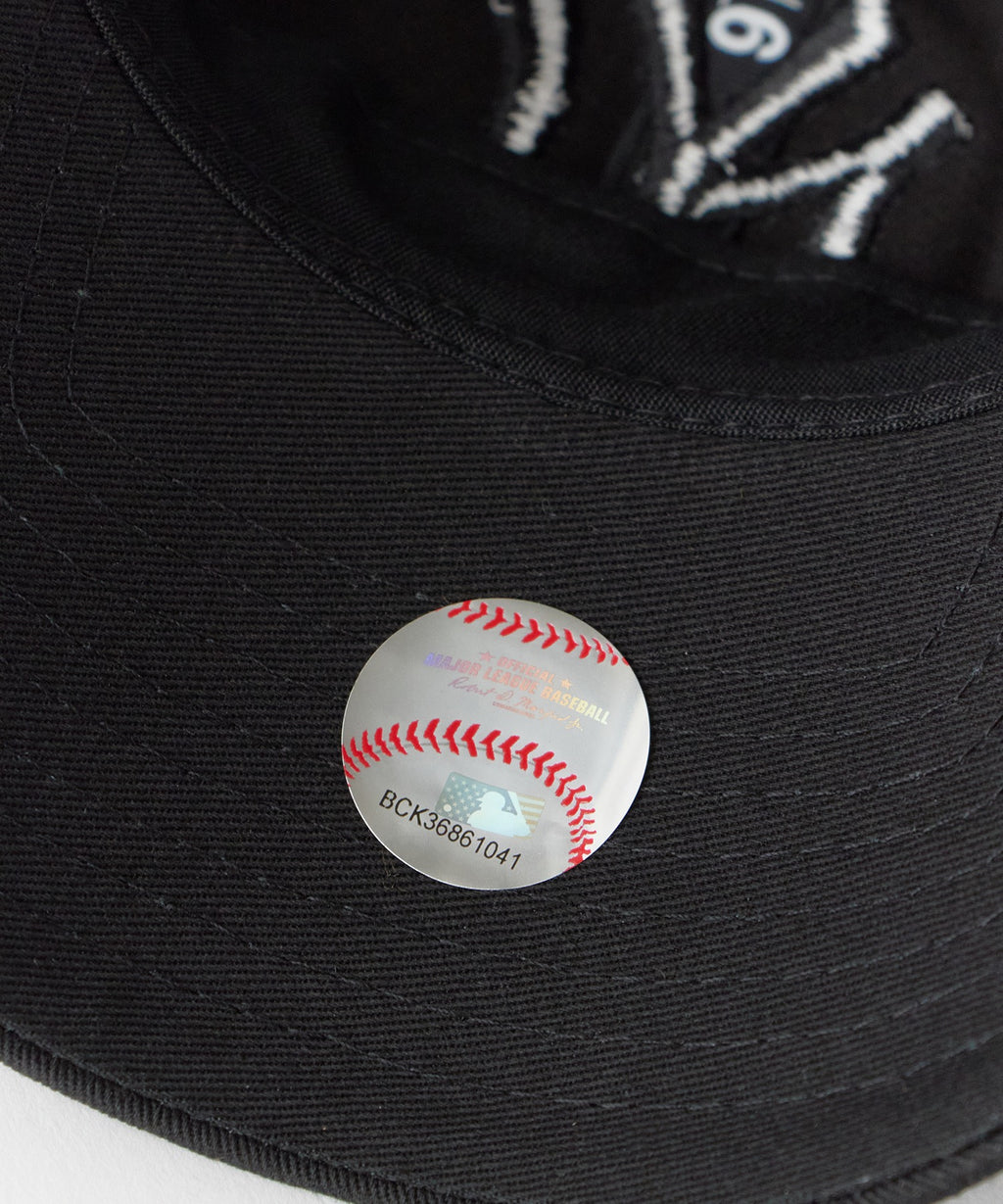 NEW ERA / NOS LEAGUE ESS 9TWENTY ベースボールキャップ