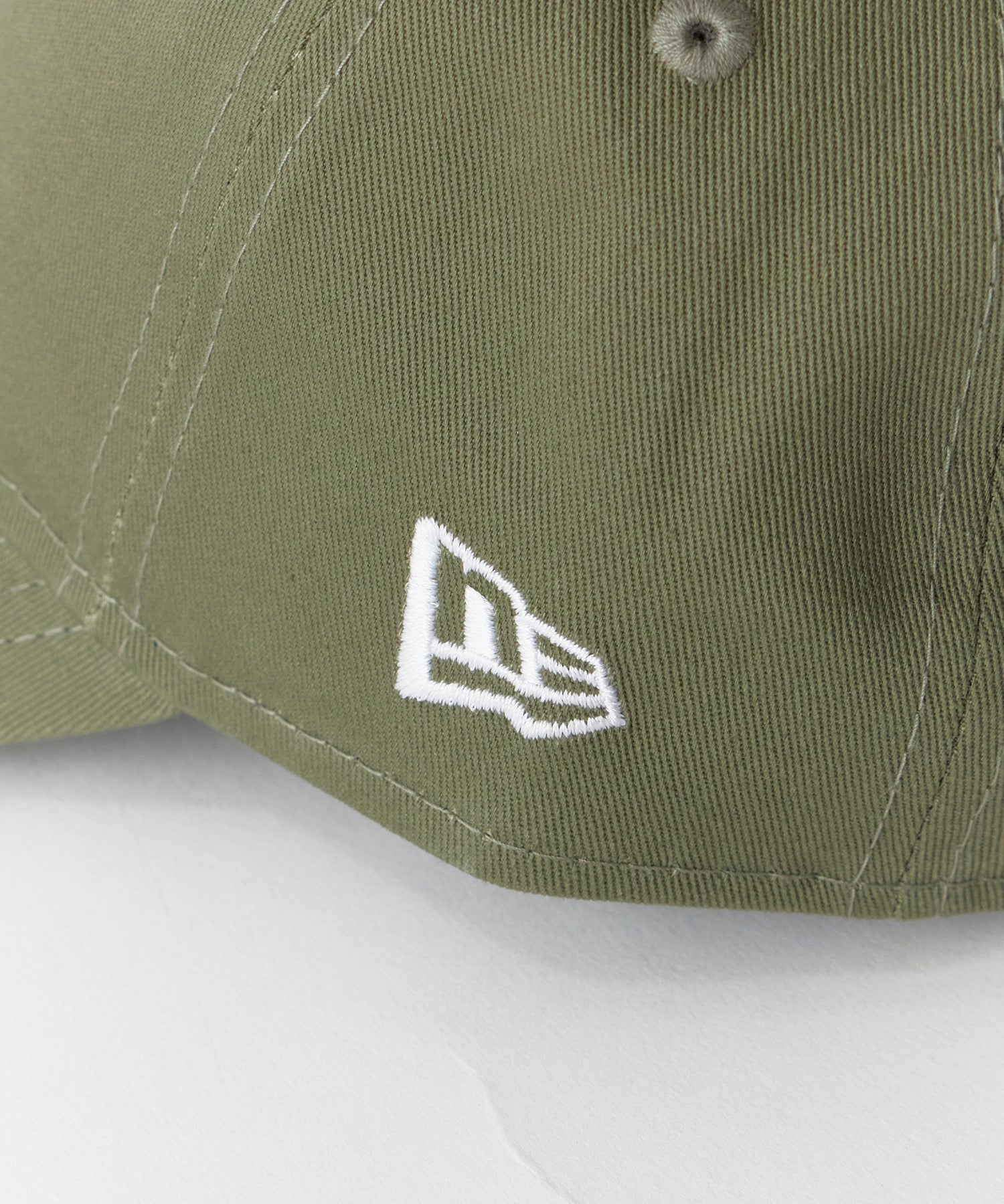 NEW ERA / NOS LEAGUE ESS 9TWENTY ベースボールキャップ