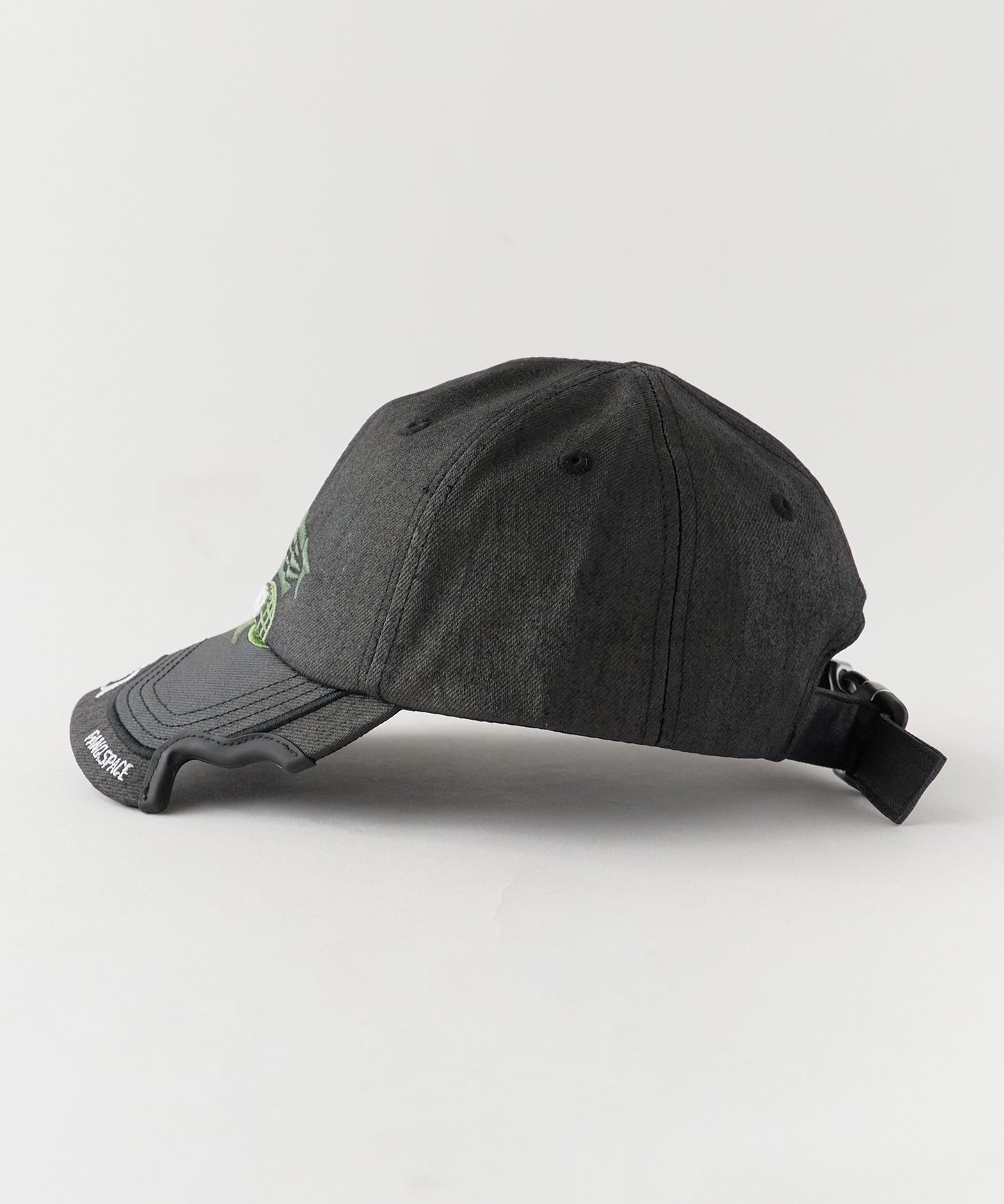 PANQ / 2025 Embroidered brush wax cap キャップ