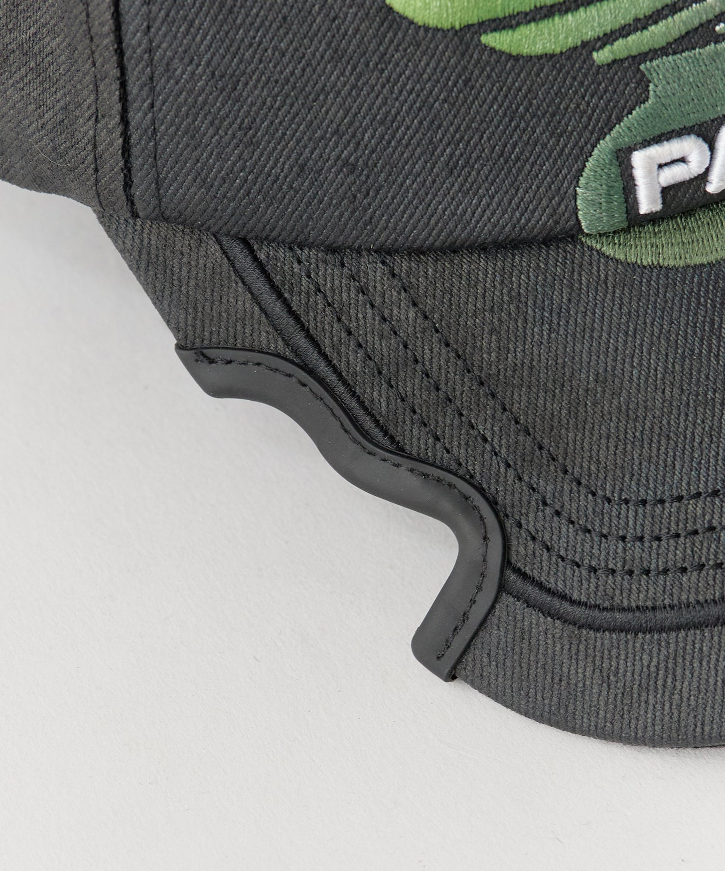 PANQ / 2025 Embroidered brush wax cap キャップ